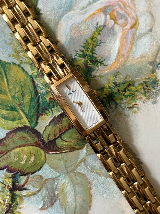 working gold tone seiko watch