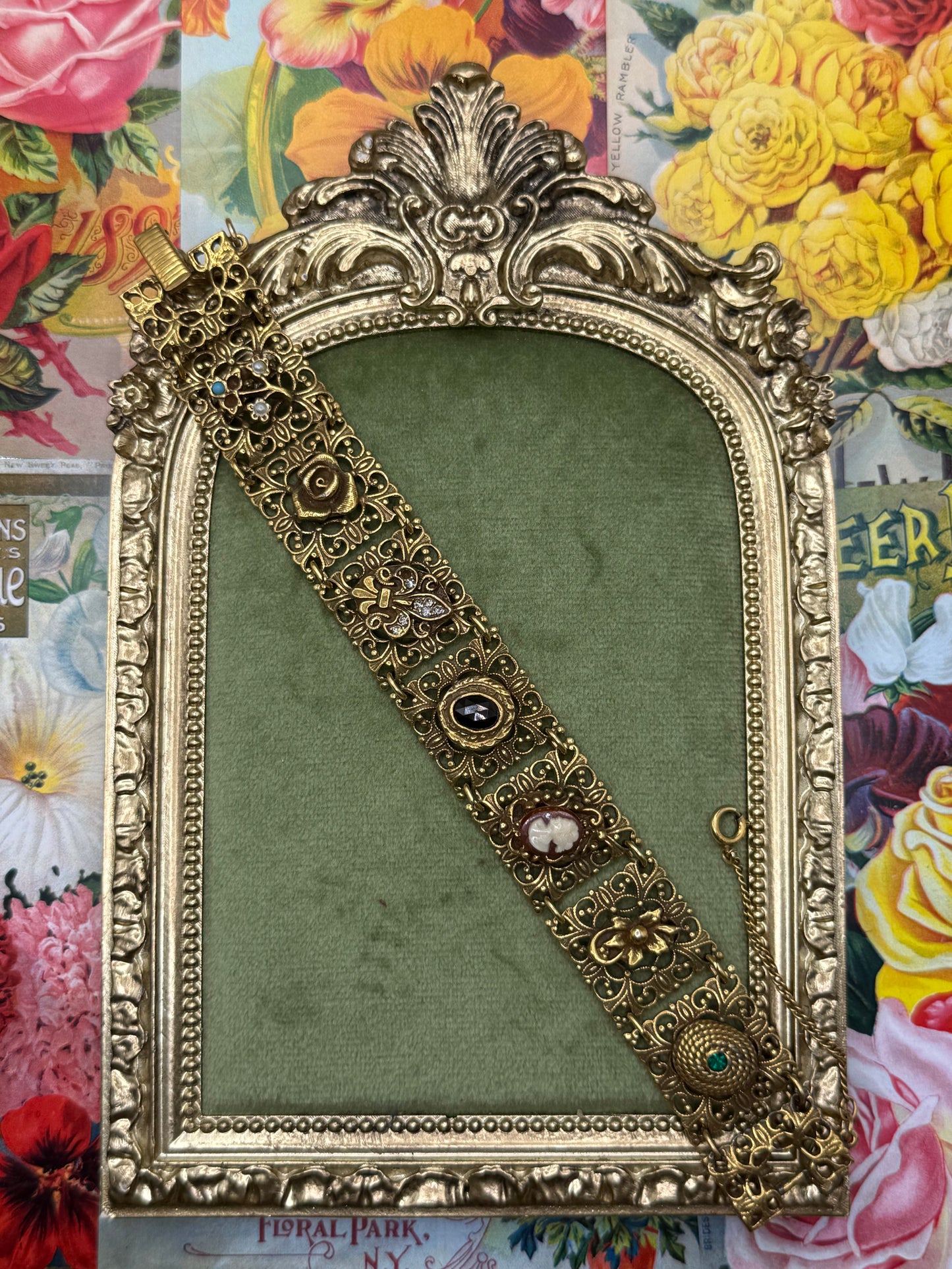 Vintage Gold Tone Goldette Panel Bracelet 6.75”