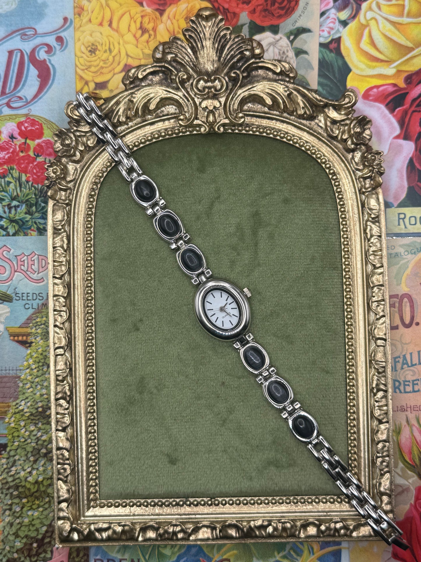 Working Vintage Silver Tone Watch 7”