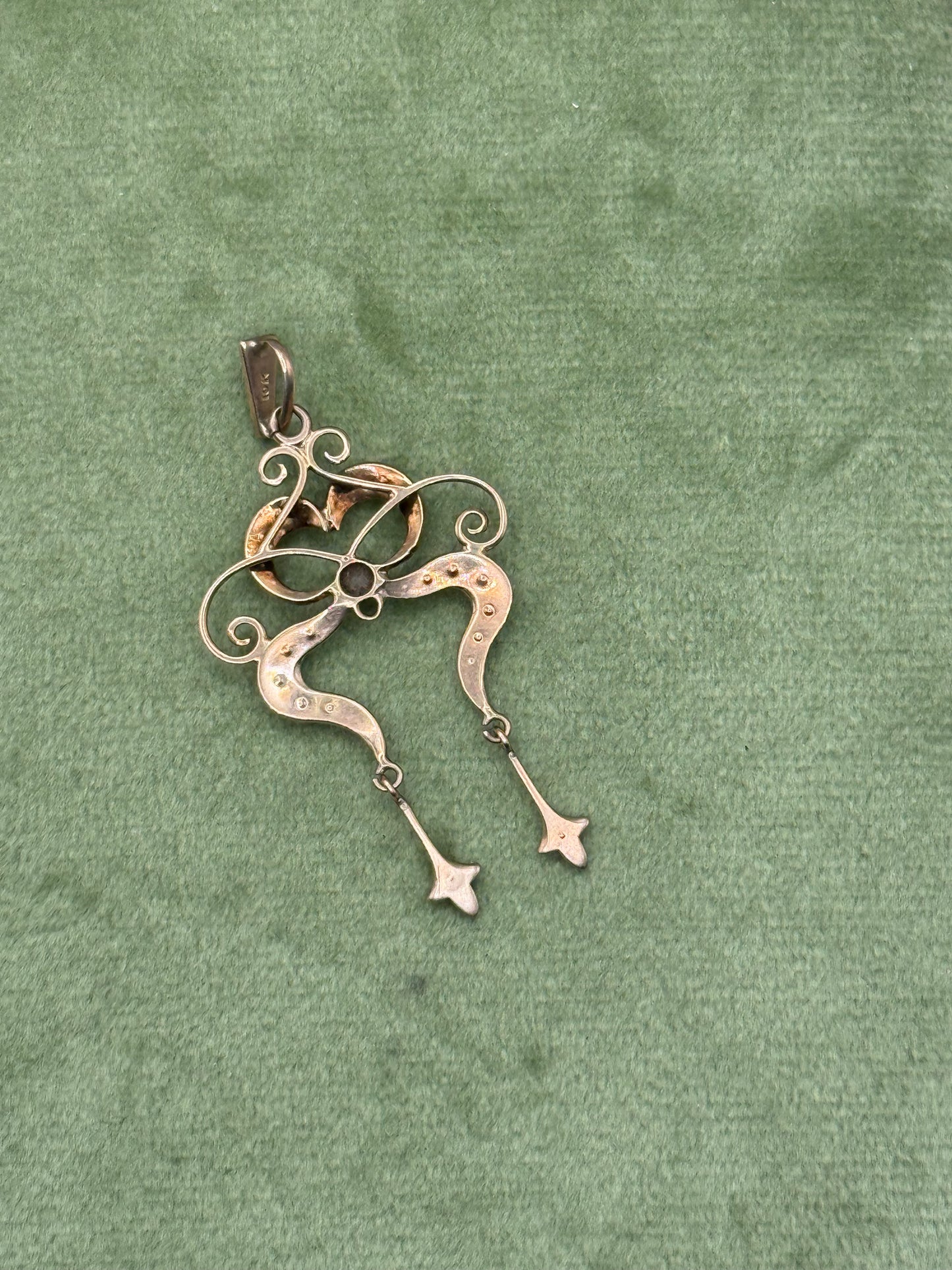 10k Solid Gold Edwardian Lavalier Seed Pearl Pendant