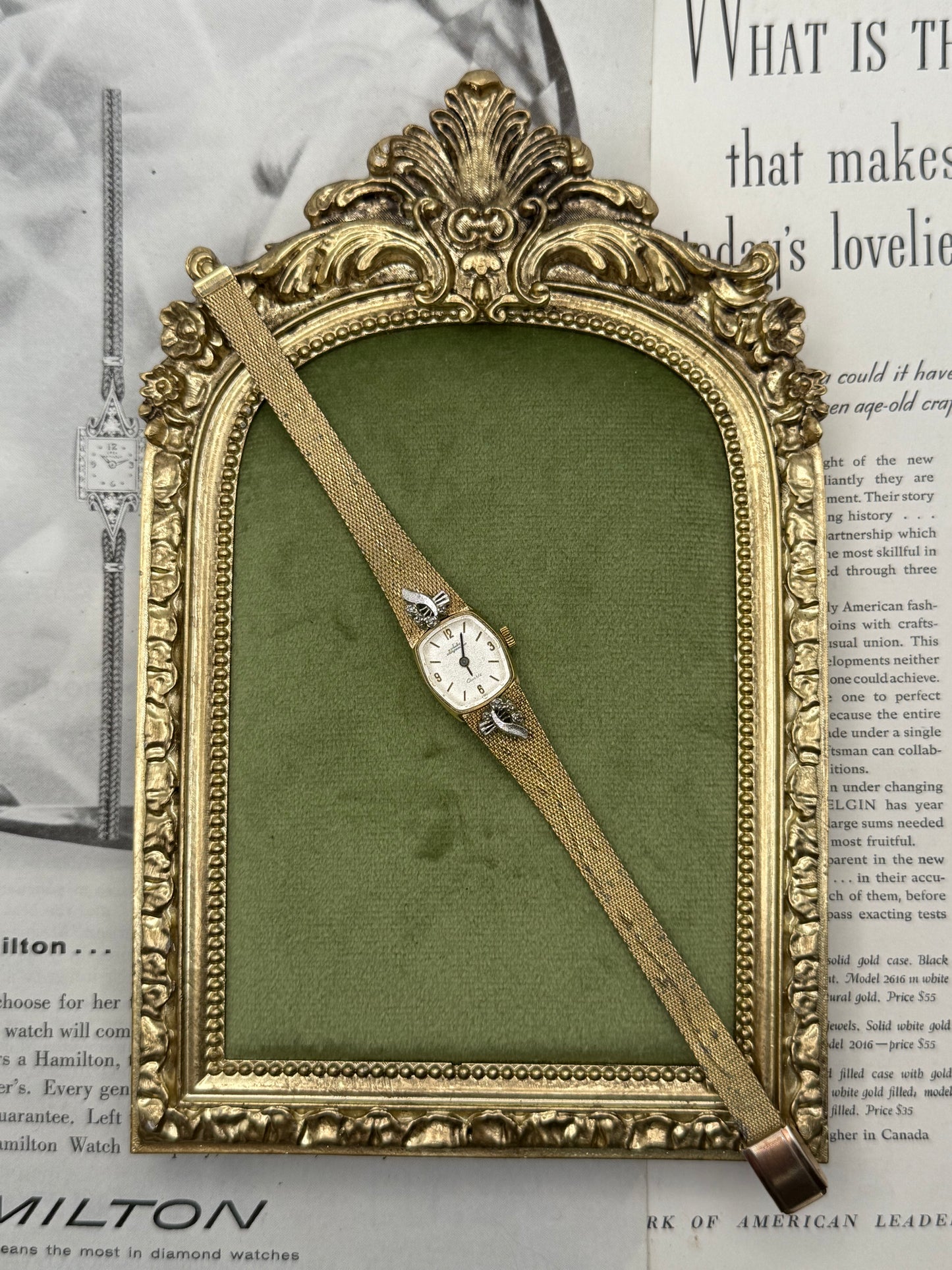 Working Vintage Gold Tone Watch