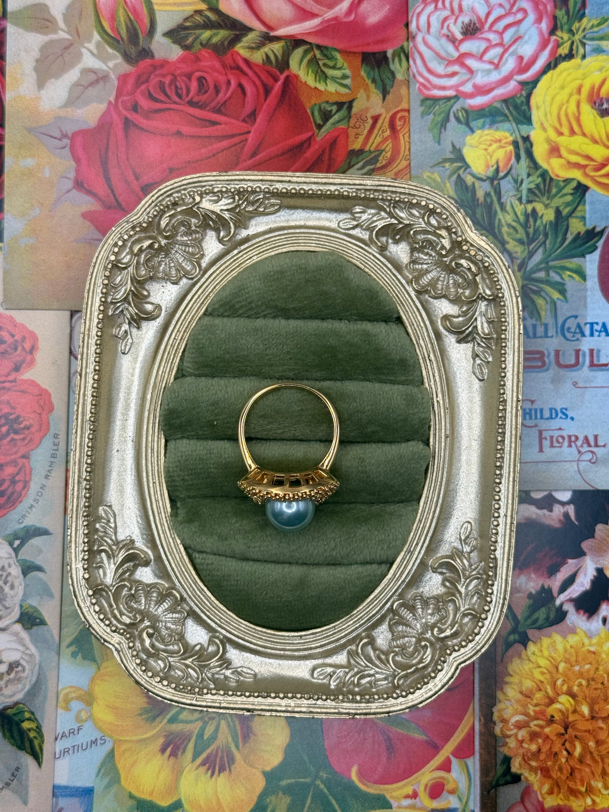 Vintage Gold Tone Old Stock Pearl Ring Size 7.25