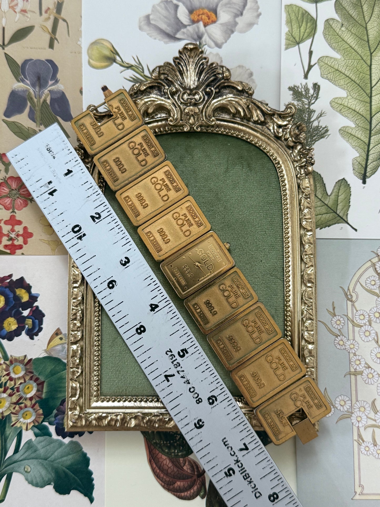 Working Vintage Gold Tone Gold Bar Watch