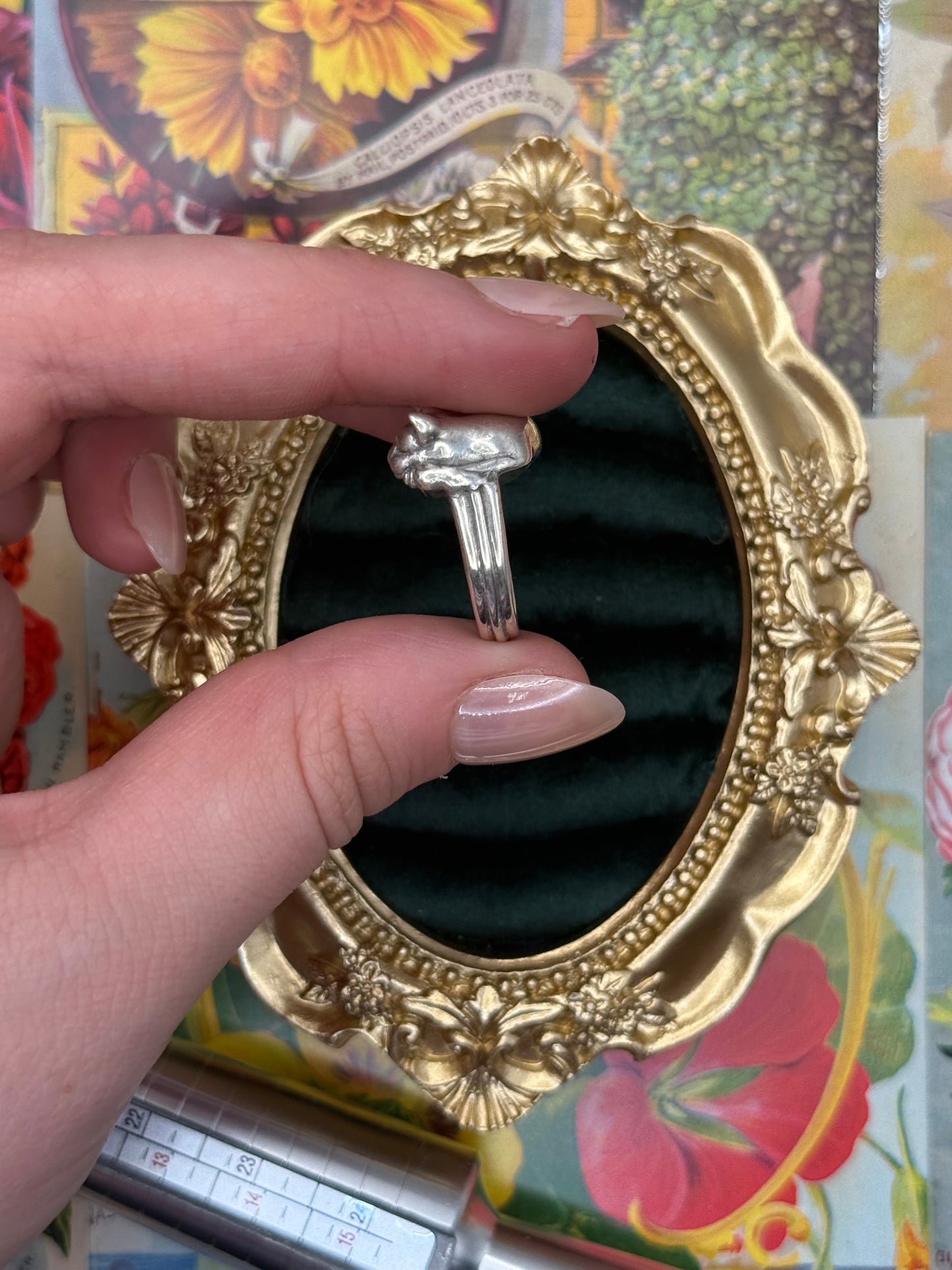 Sterling Silver James Yesberger Sleeping Kitten Ring Size 6.25