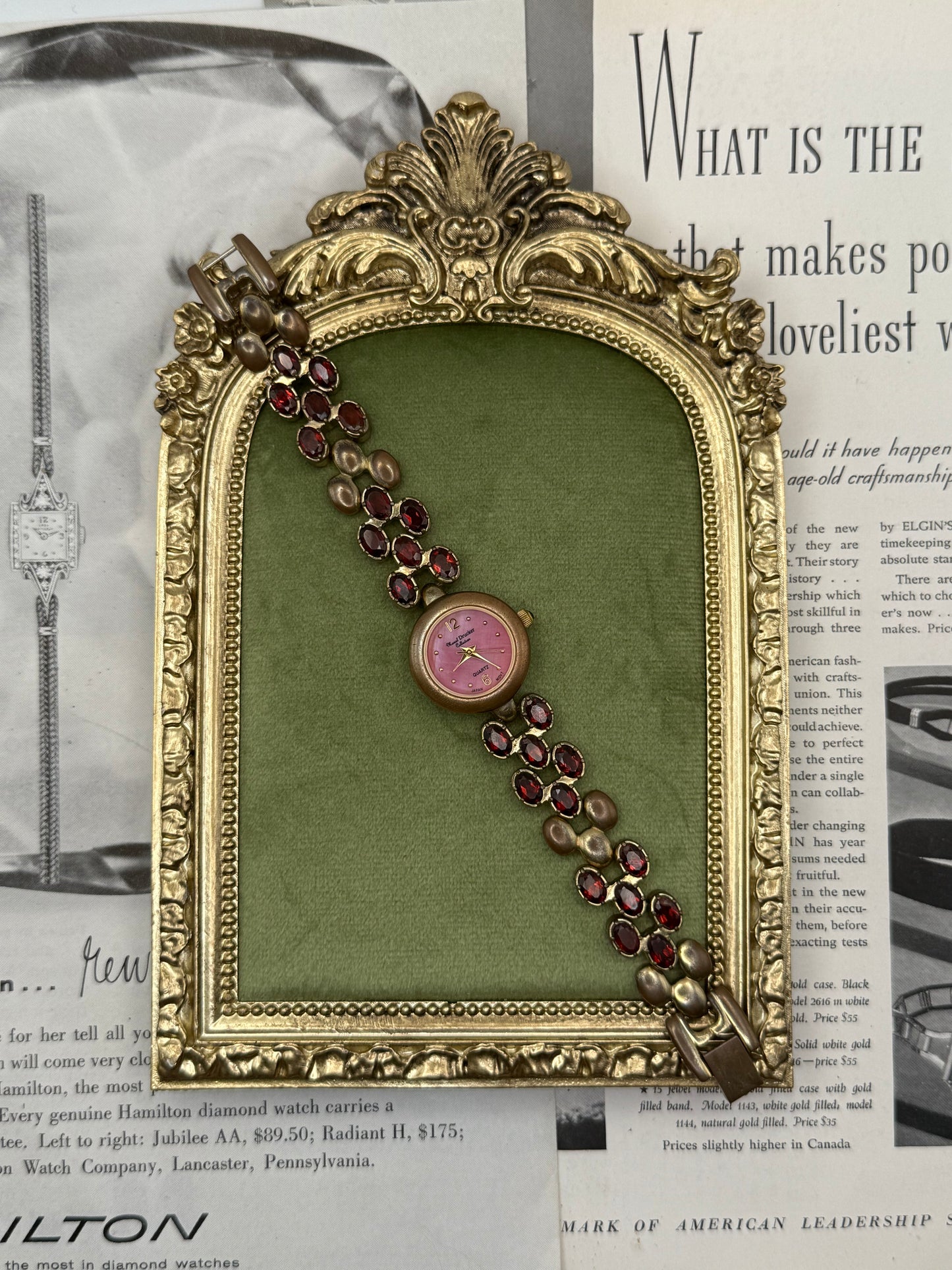 Working Vintage Gold Tone Garnet Gemstone Watch