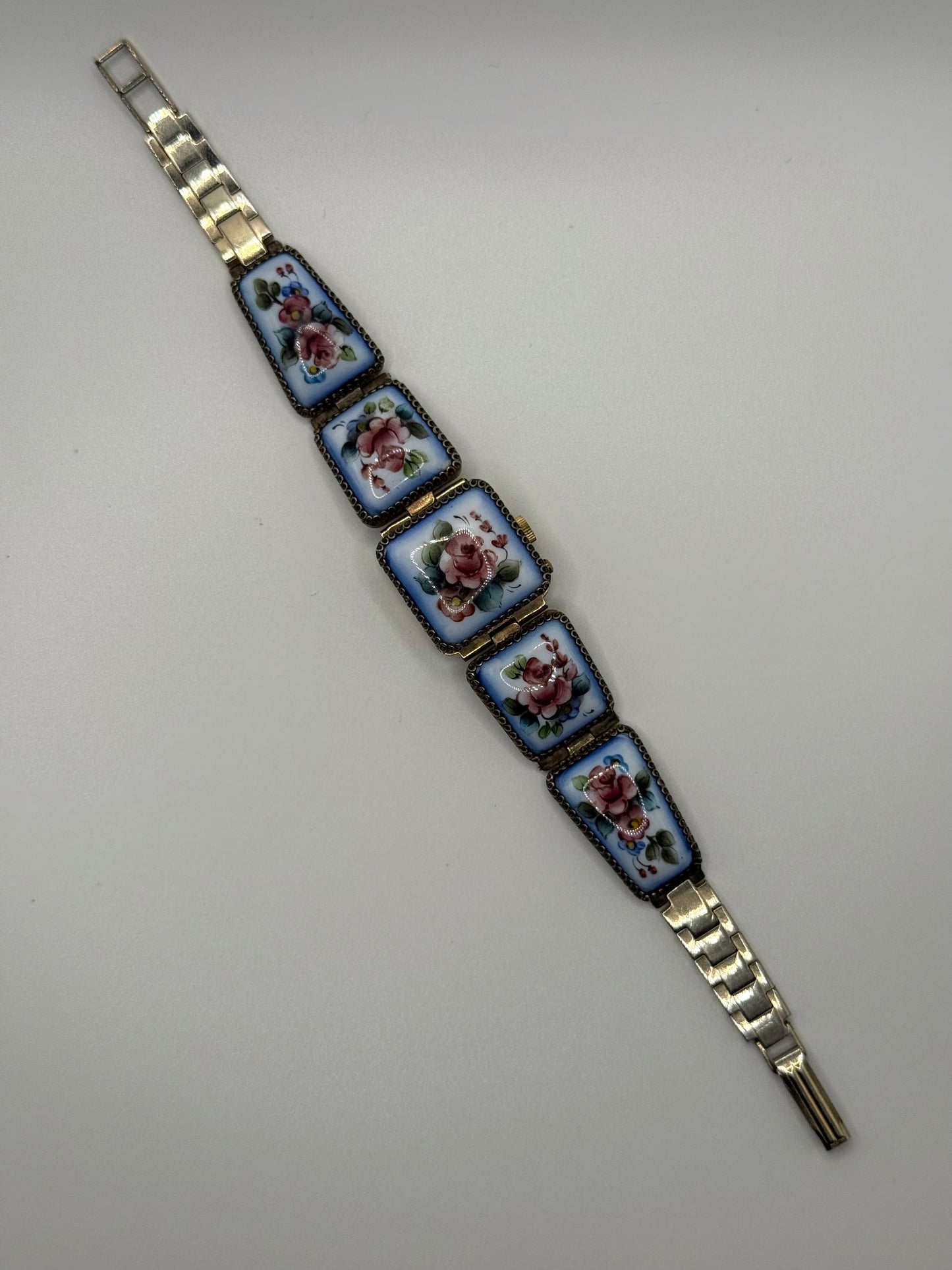 working gold tone soviet enameled wind up peek a boo watch