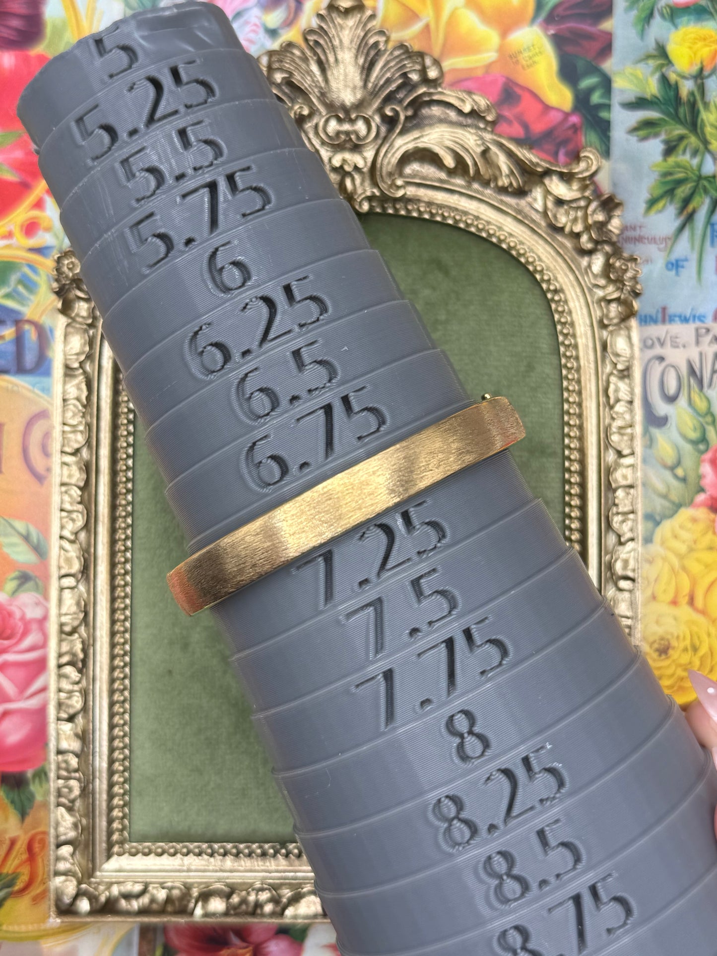 Vintage Gold Tone Engraved Bangle 7”