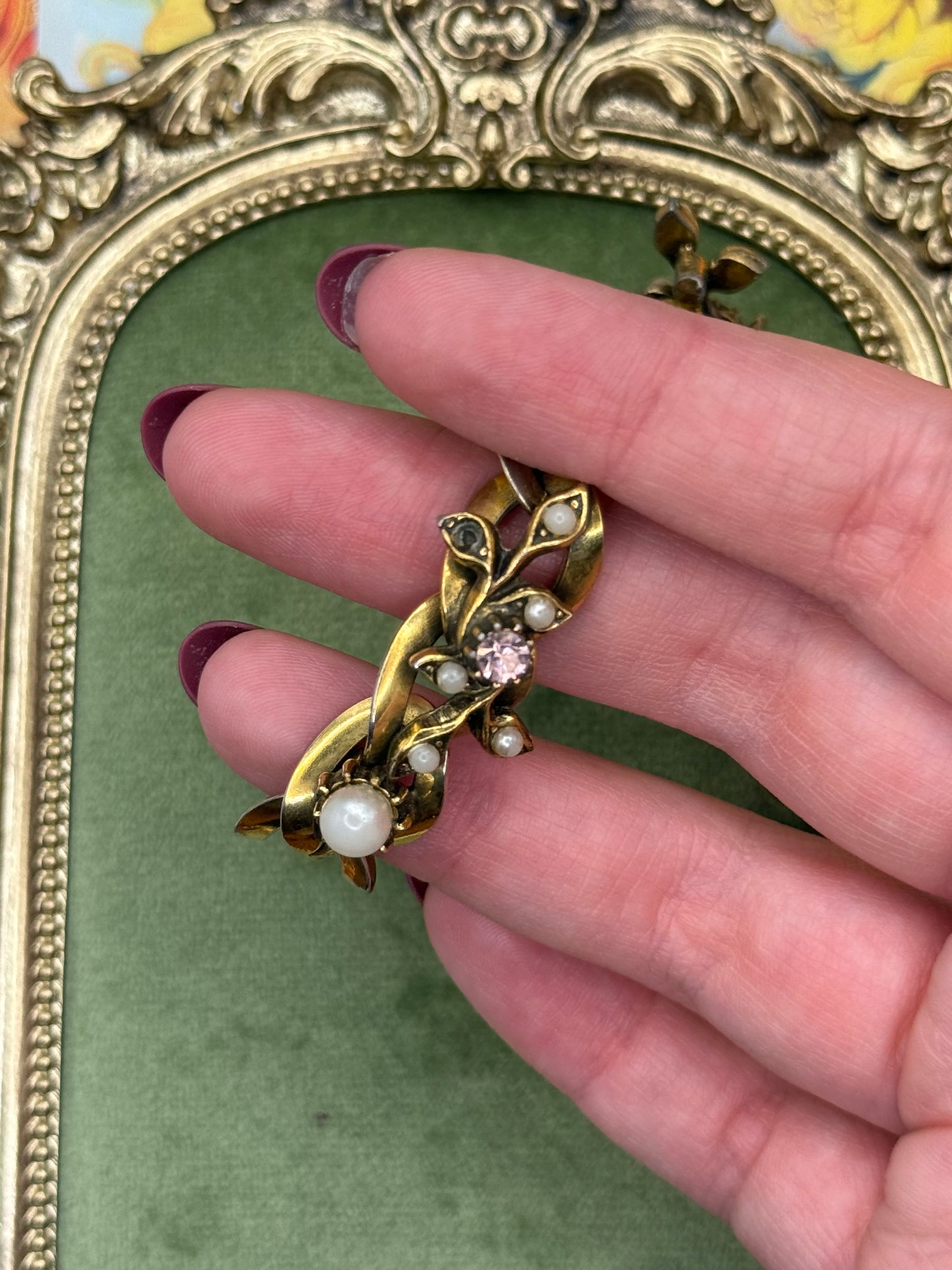 Vintage Gold Tone Victorian Revival Bracelet 6.75”