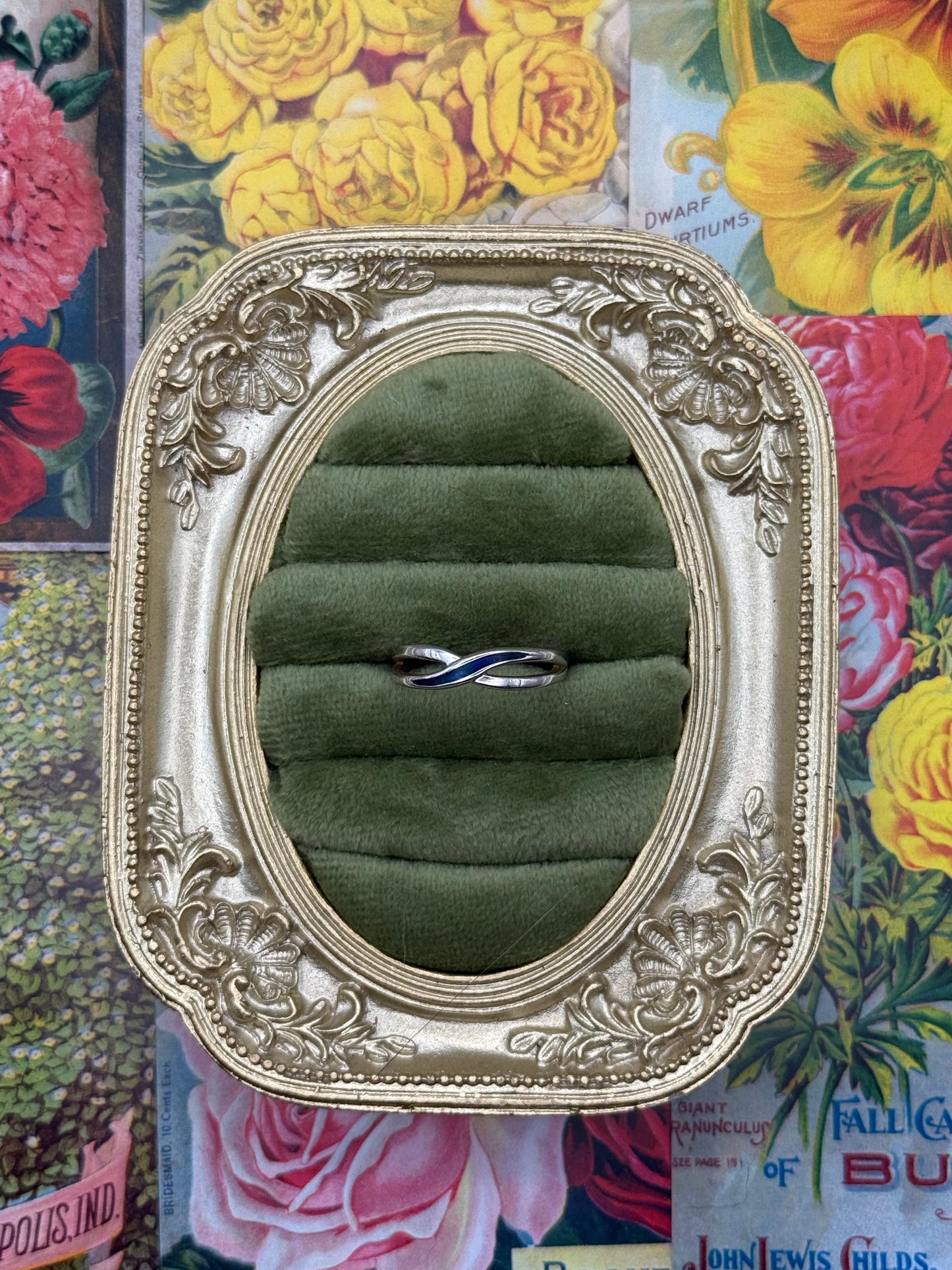 Vintage Silver Tone Enameled Navy Blue Avon Ring Size 9