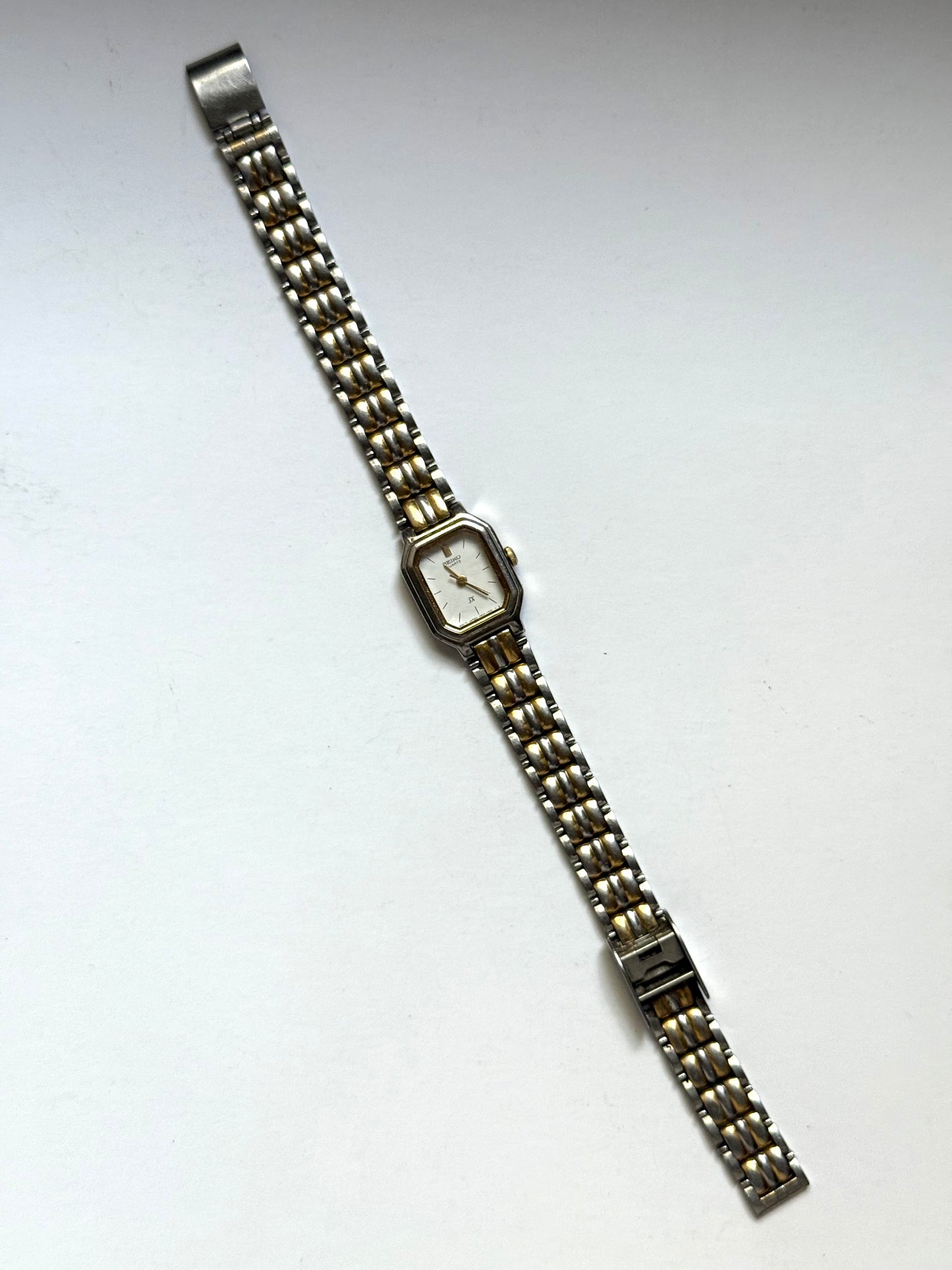 working two tone seiko tank watch