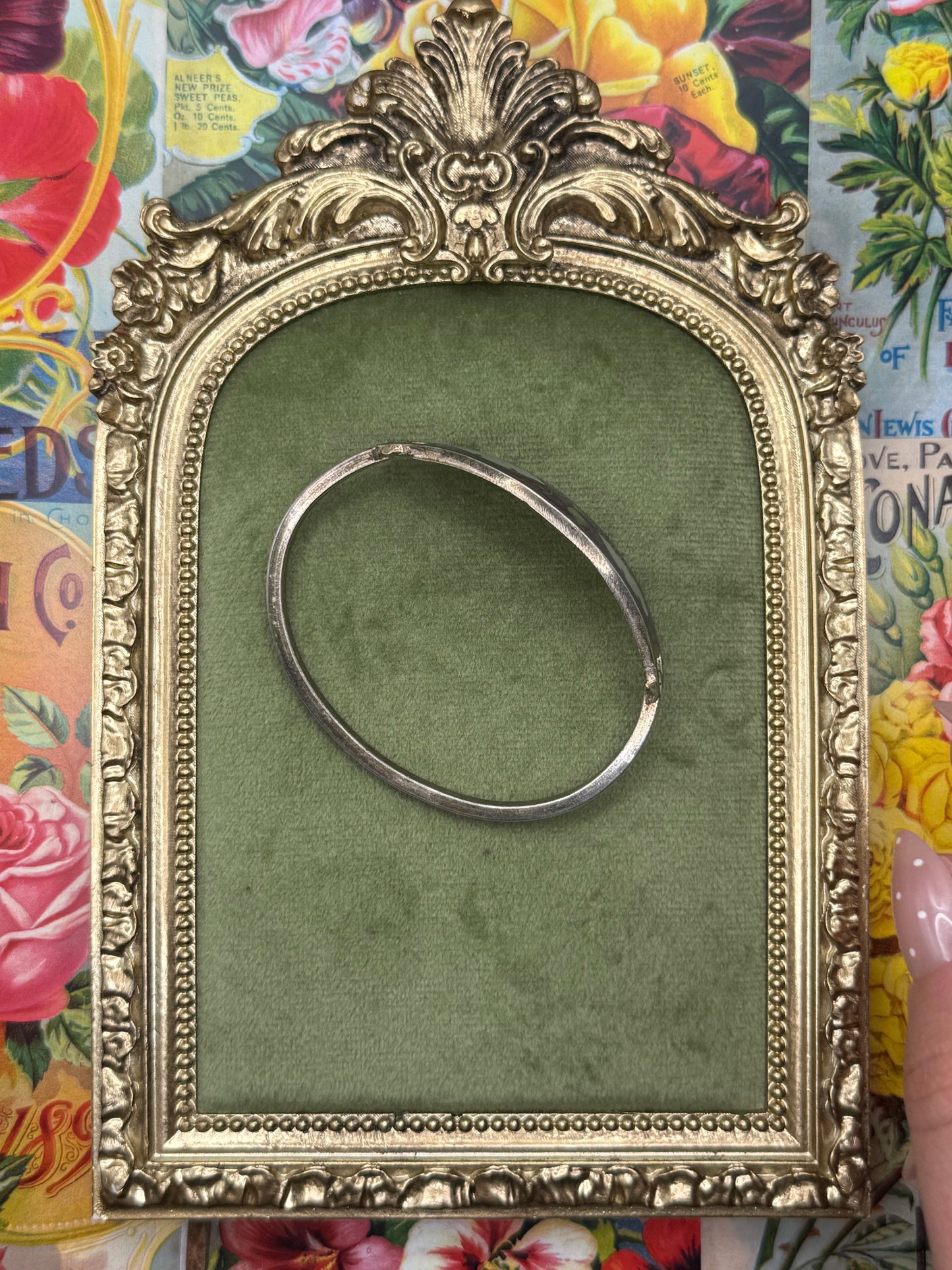 Vintage Silver Tone Alpaca Mexico Bangle 5.75”