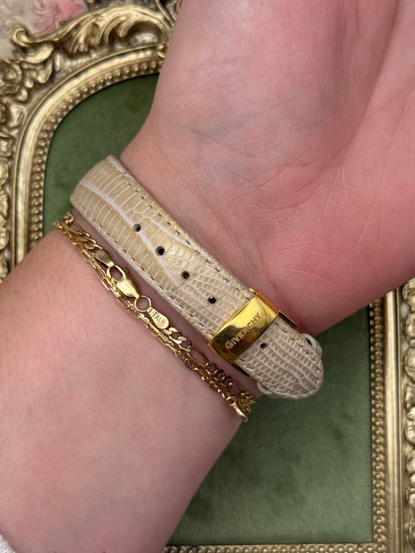 Working Vintage Gold Tone Givenchy Watch