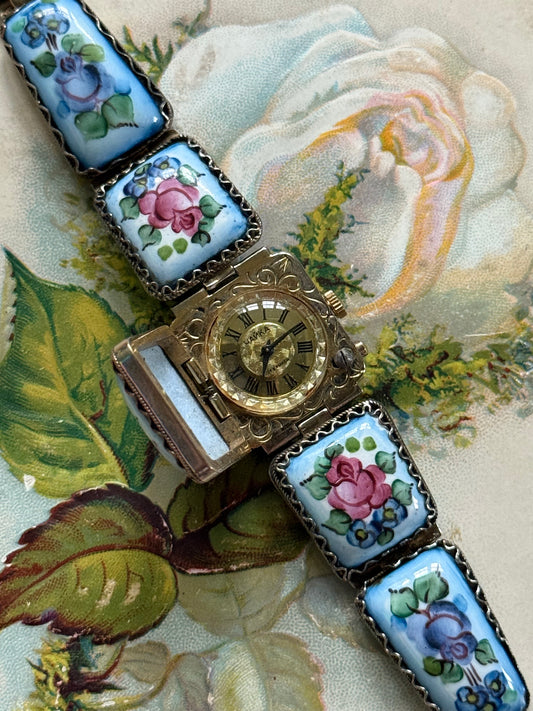 working two tone soviet enameled wind up peek a boo watch