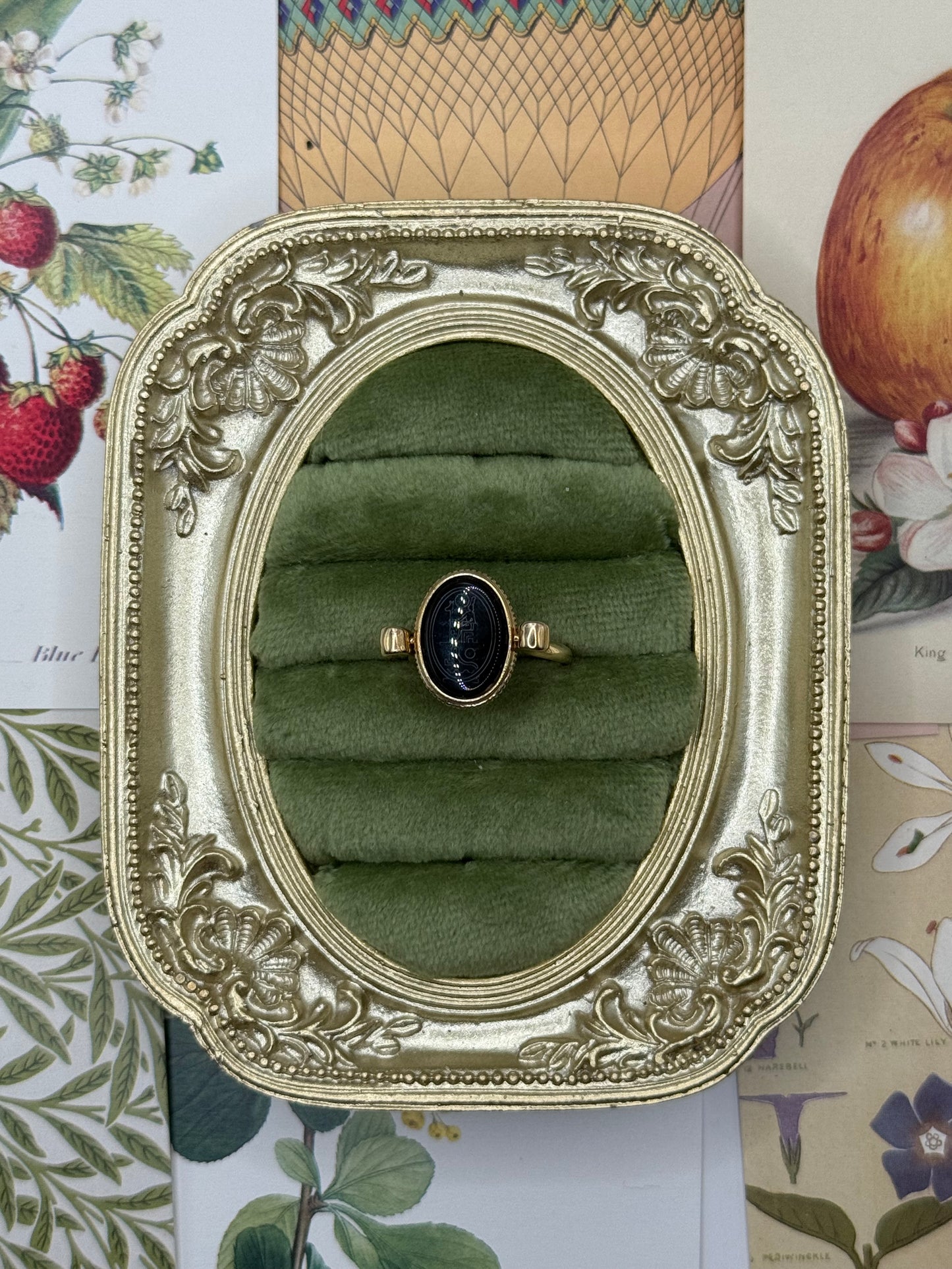 Vintage 10k Gold Egyptian Revival Spinner Ring Size