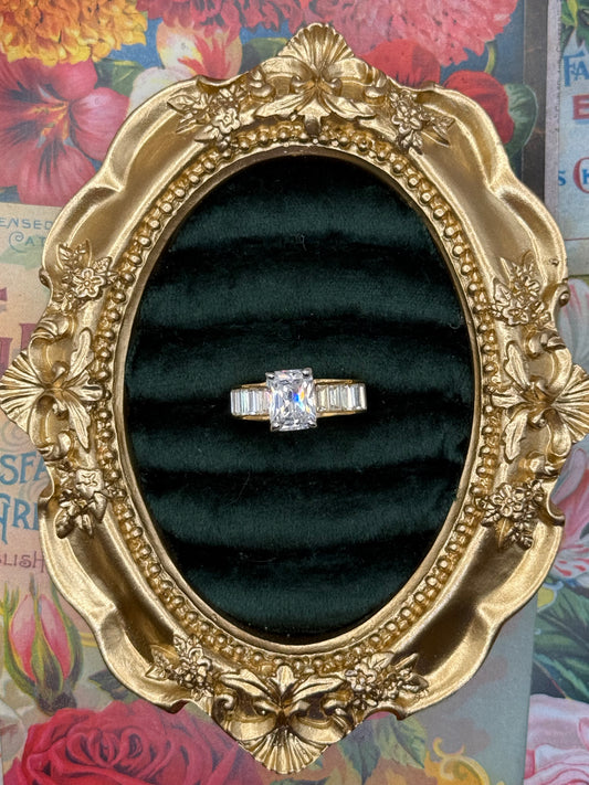 Vintage Gold Tone Ring Size 8