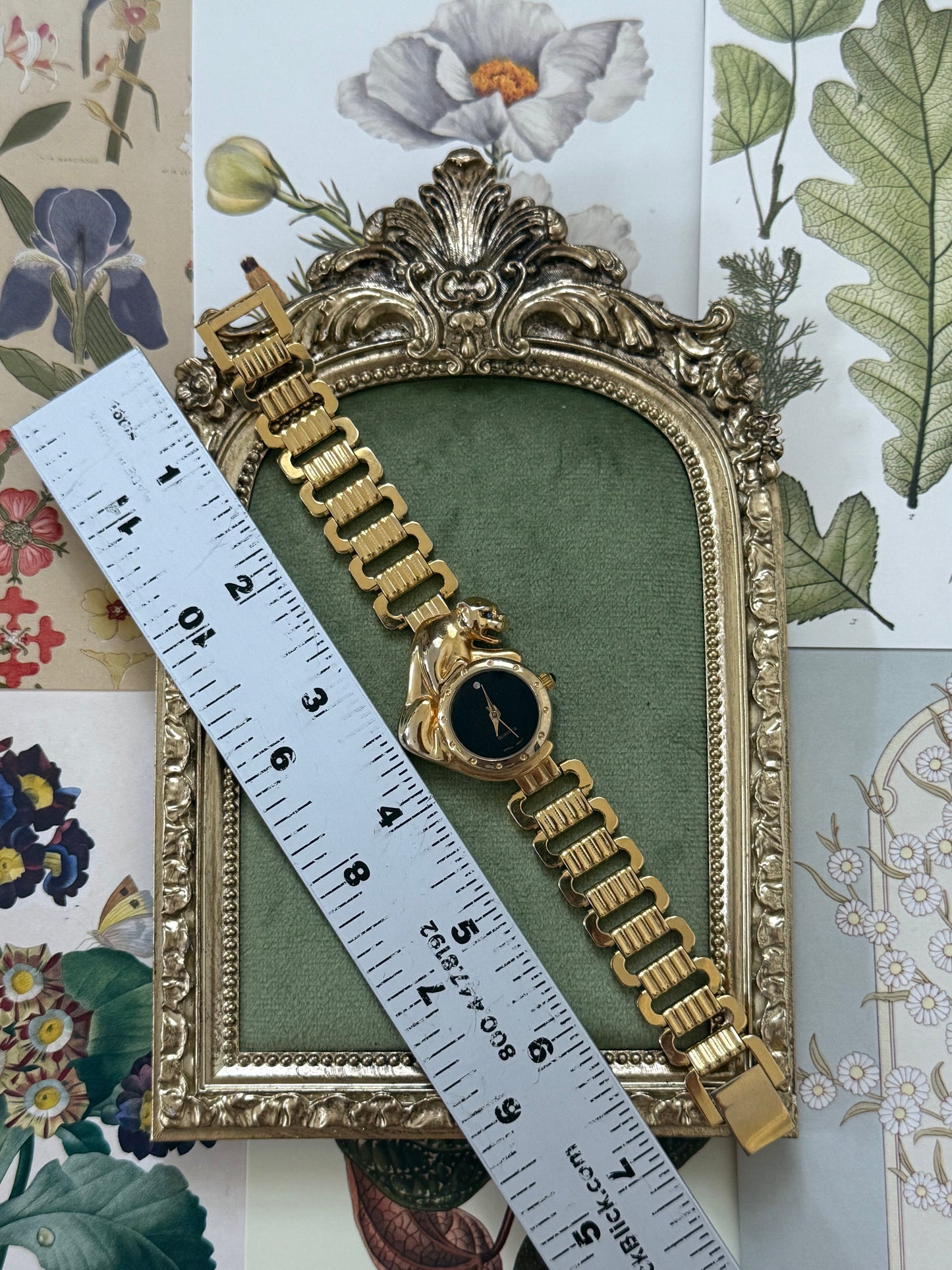 Working Vintage Gold Tone Leopard Watch