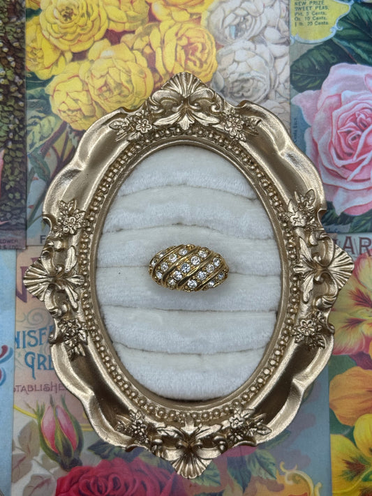 Vintage Gold Tone Avon Ring Size 9