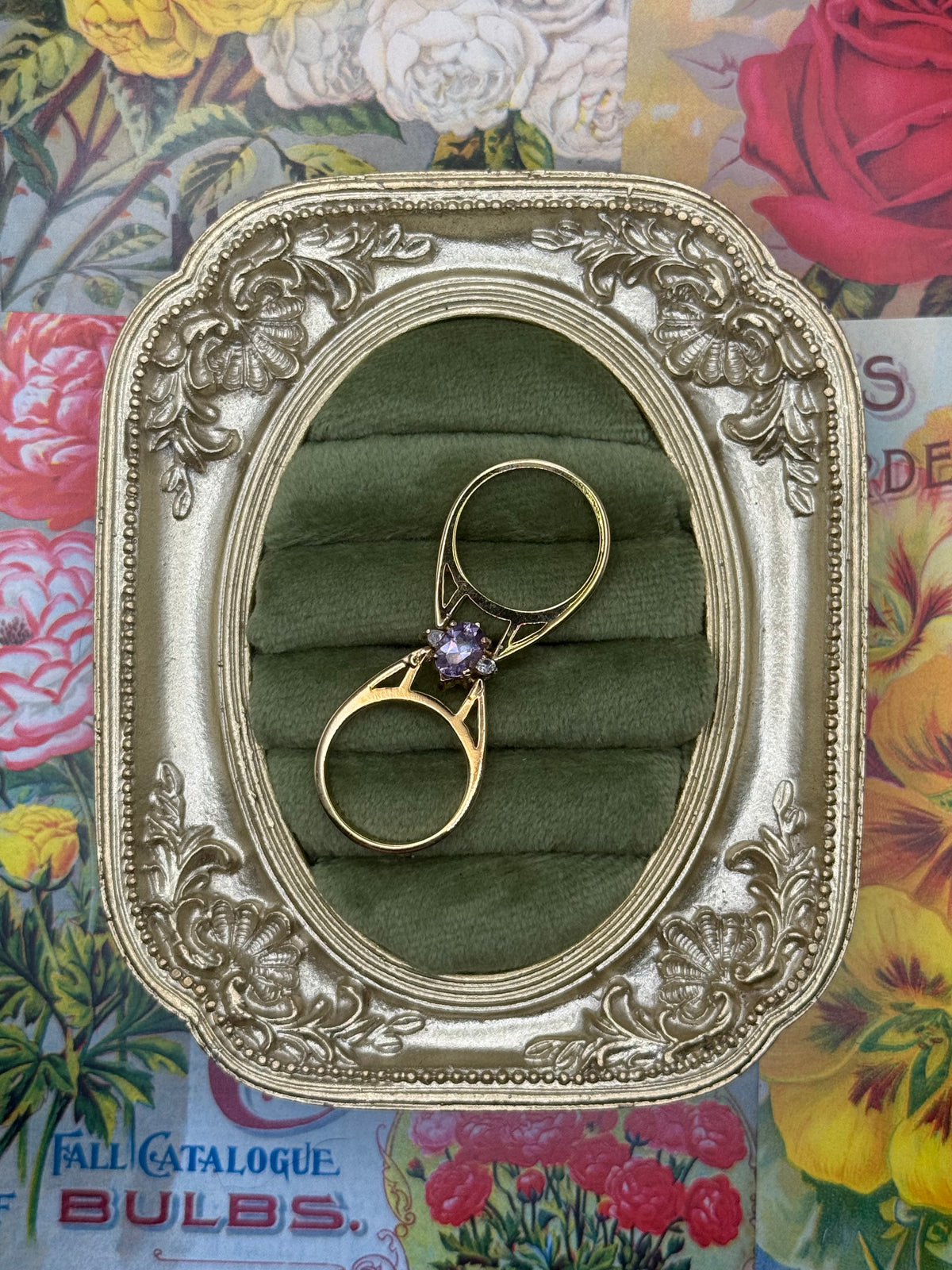 Vintage Gold Tone Reversible Flip Ring Size 5.5