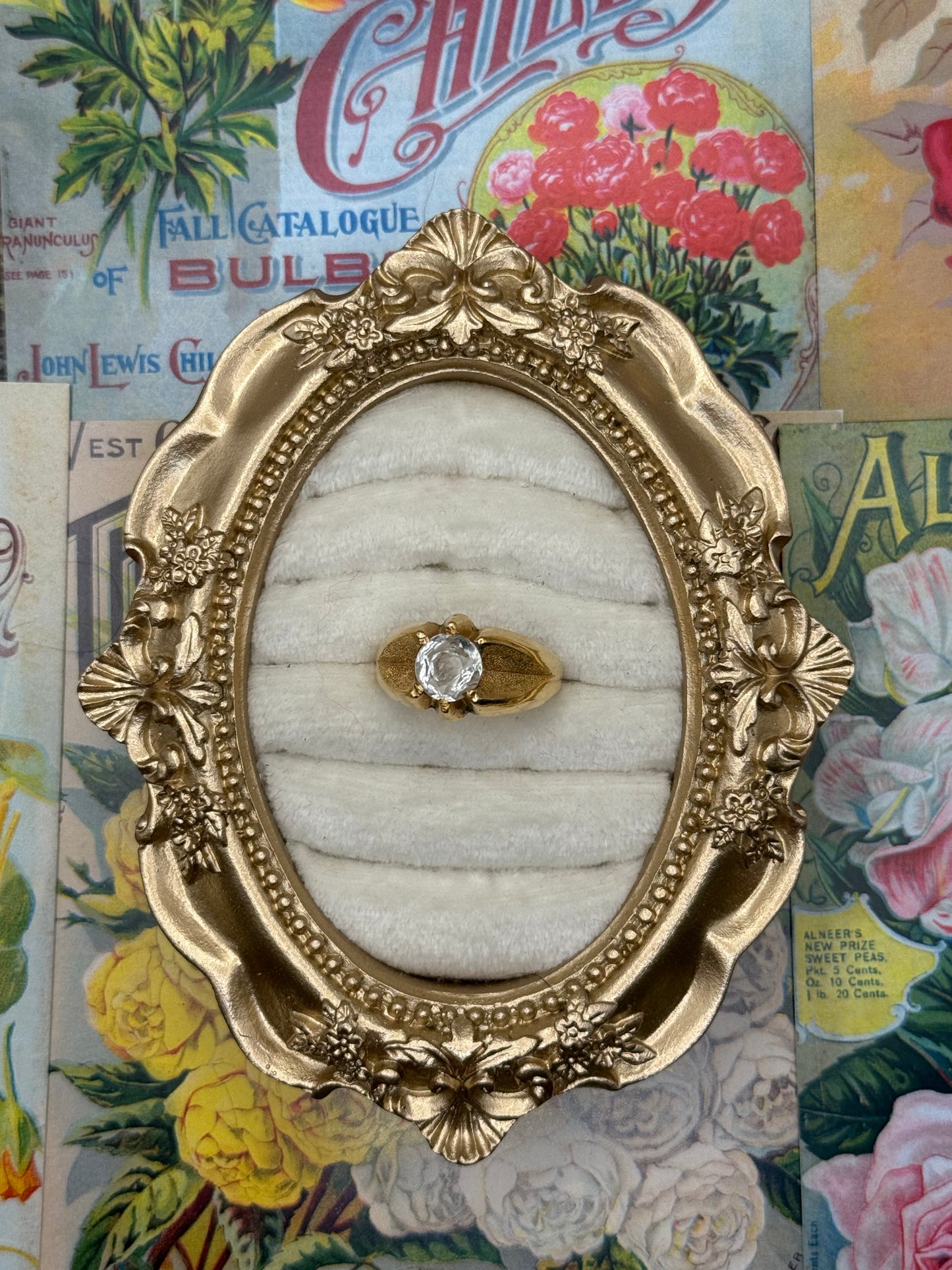 Vintage Gold Tone Chunky Ring Size 10