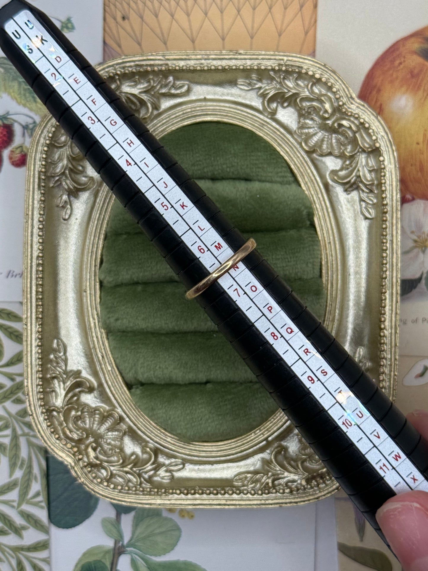 Vintage 10k Gold Victorian Style Ring Size 6.5