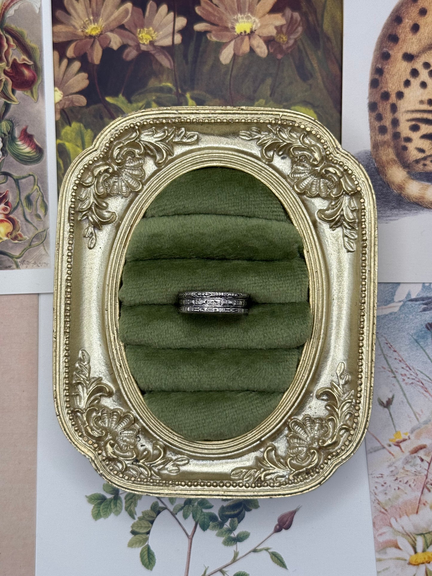 Vintage Silver Tone Avon Ring Size 8