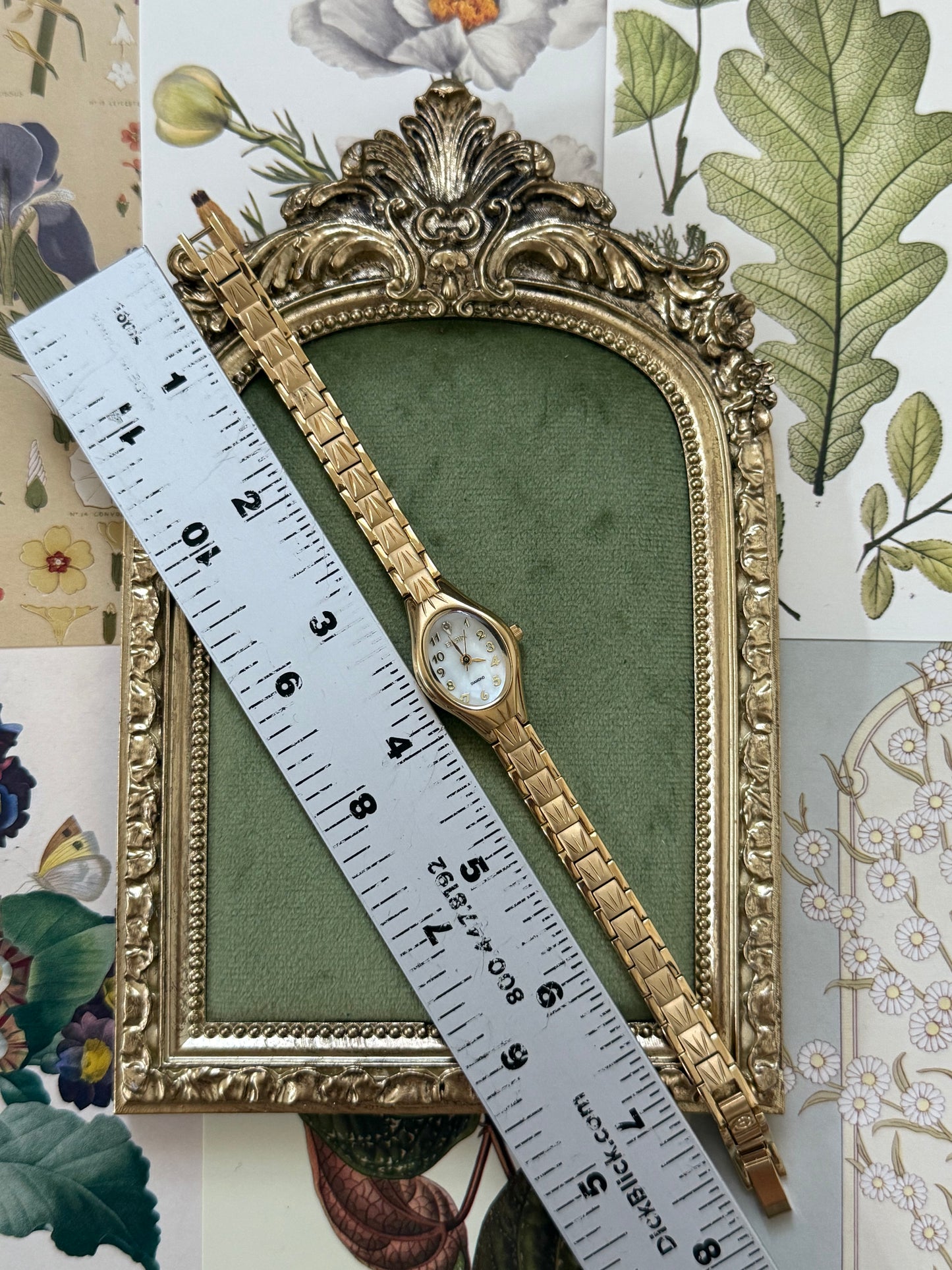 Working Vintage Gold Tone Watch