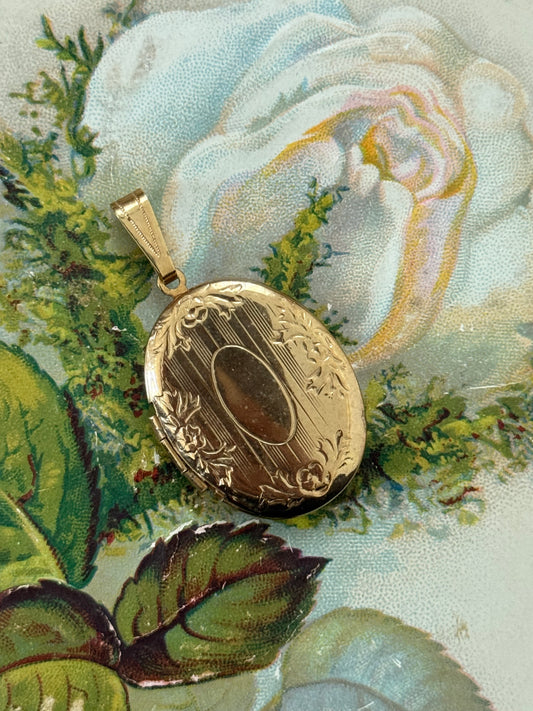 gold tone locket pendant