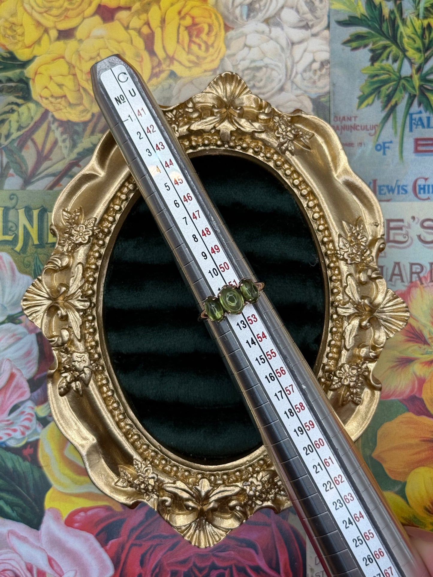 9k Rose Gold Peridot Cabochon Ring Size 6