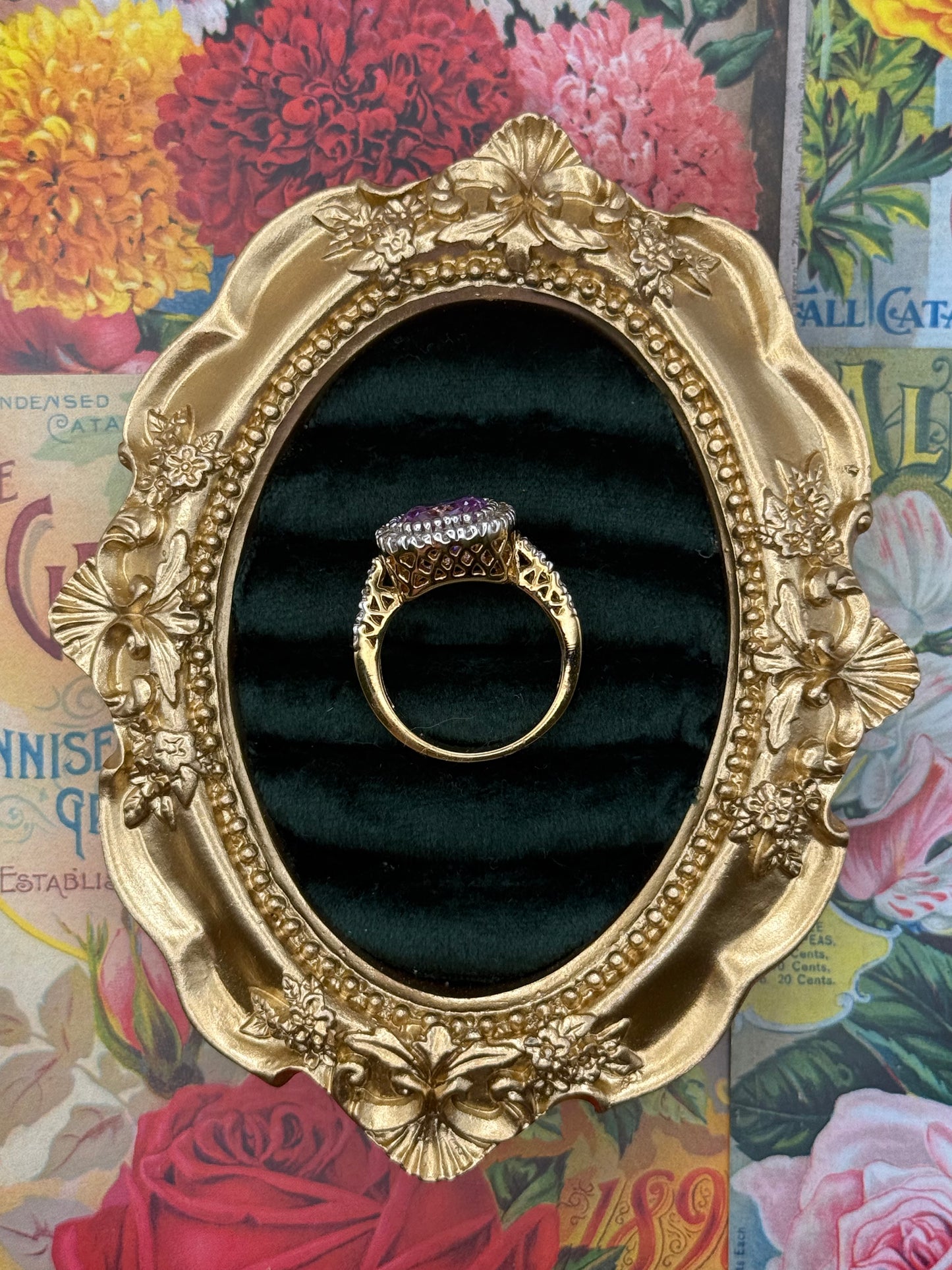 Vintage Gold Tone Old Stock Ring Size 10