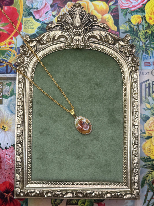 Vintage Gold Tone Romantic Limoges Necklace 18”