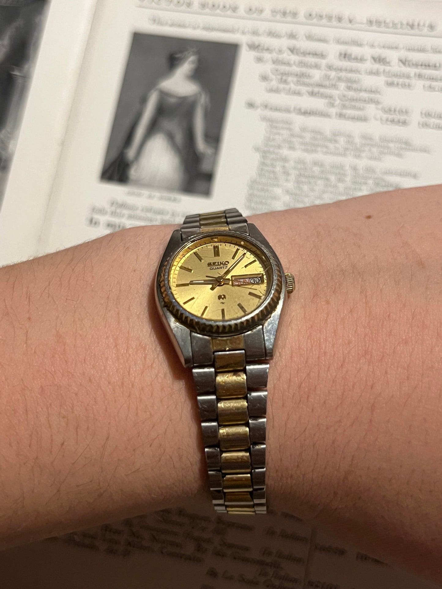 seiko two tone vintage women’s day date watch