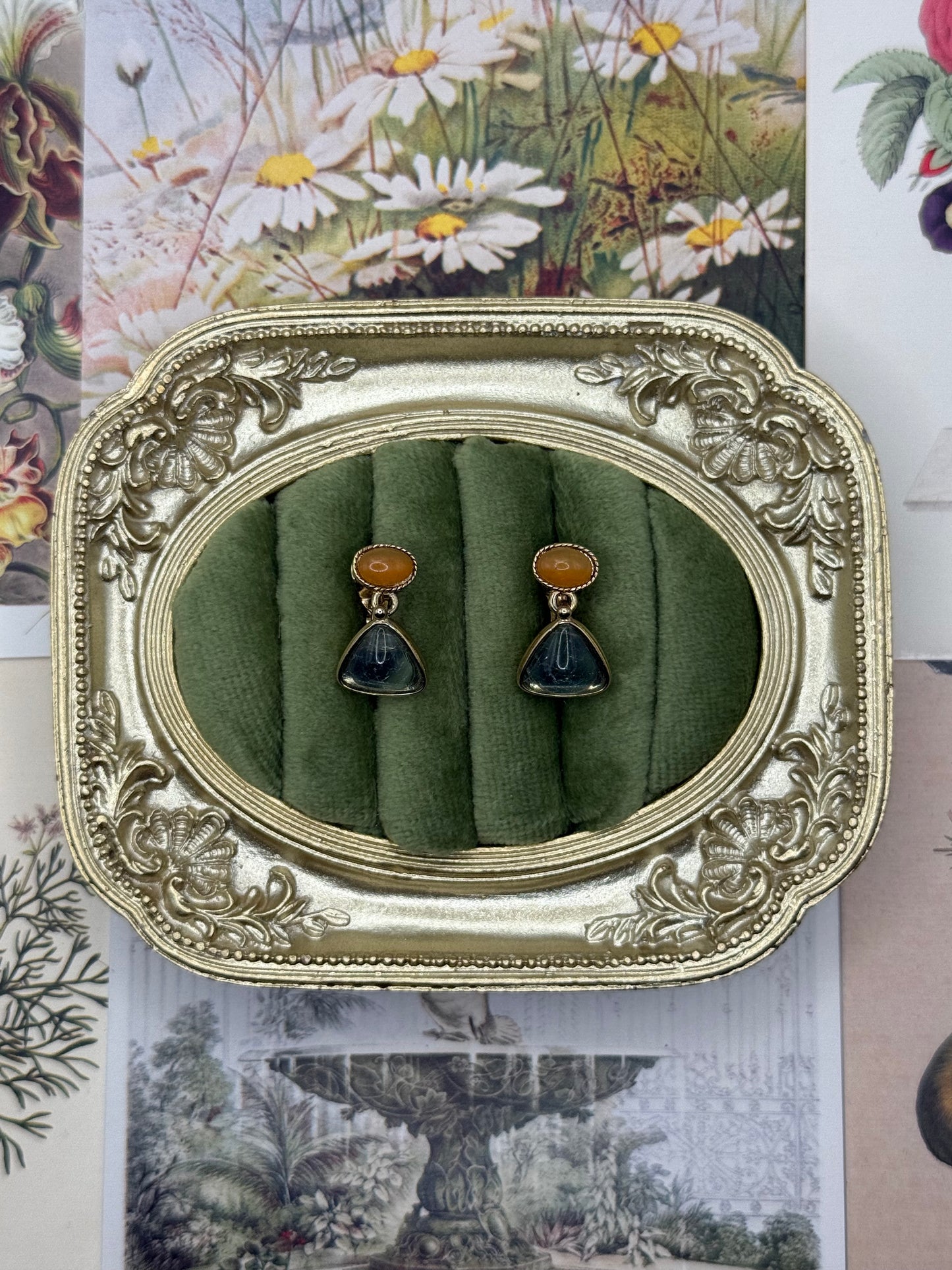 Vintage Gold Tone Monet Clip On Earrings