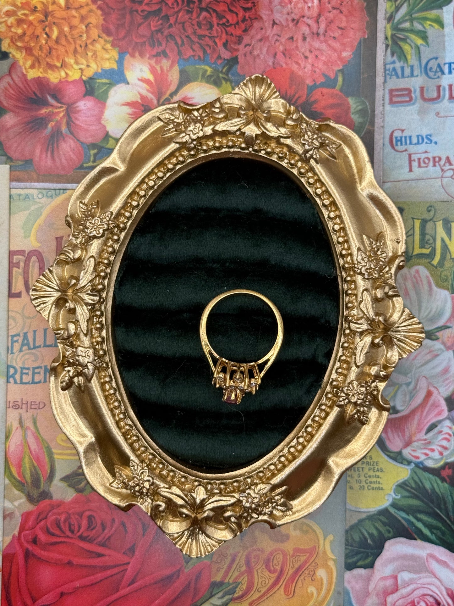 Vintage Gold Tone Ring Size 6.75