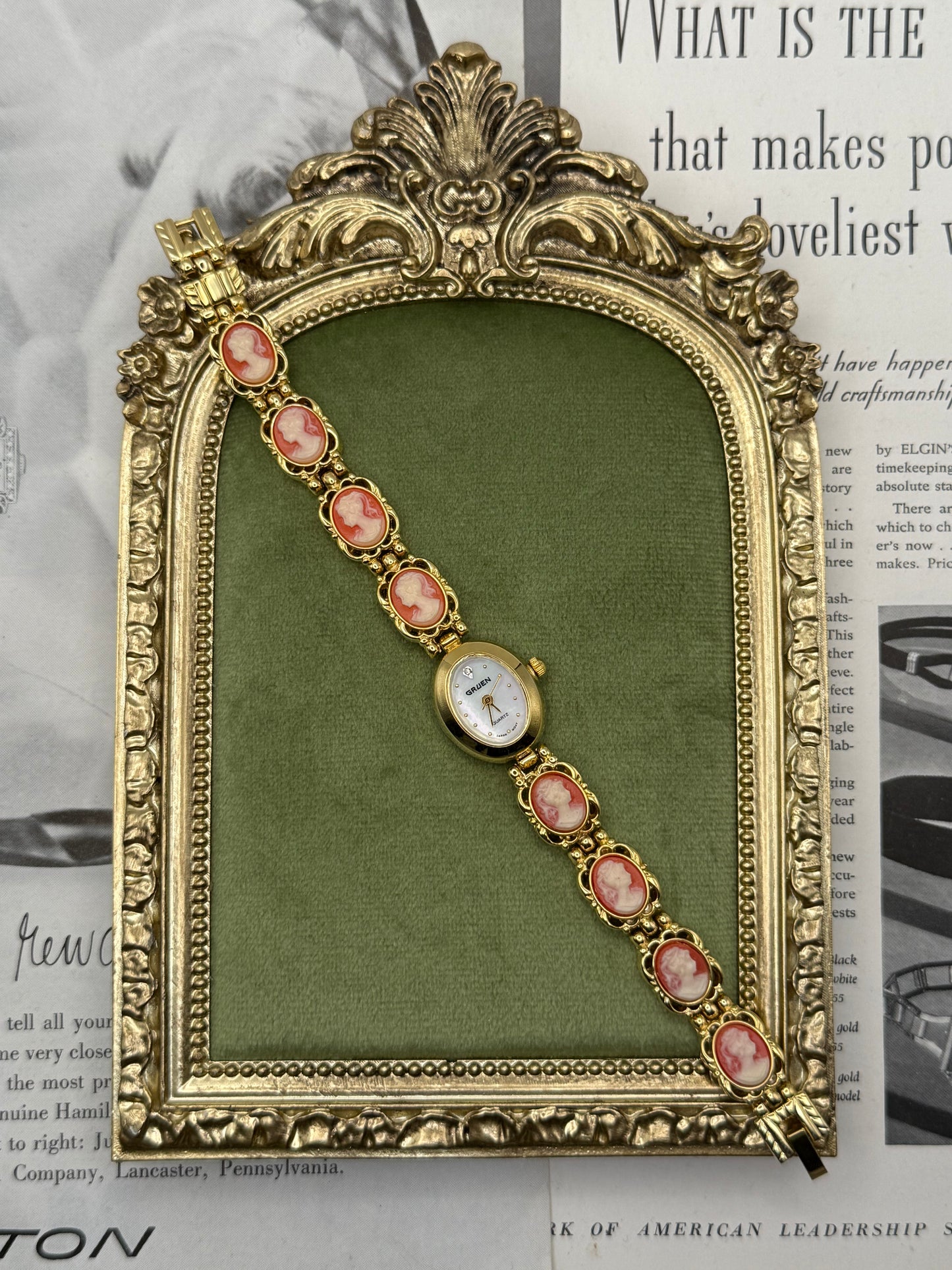 Working Vintage Gold Tone Cameo Watch