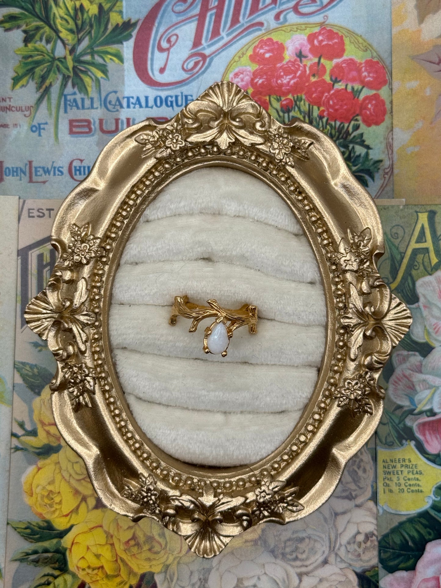 Vintage Gold Tone Faux Opal Ring Size 7.5