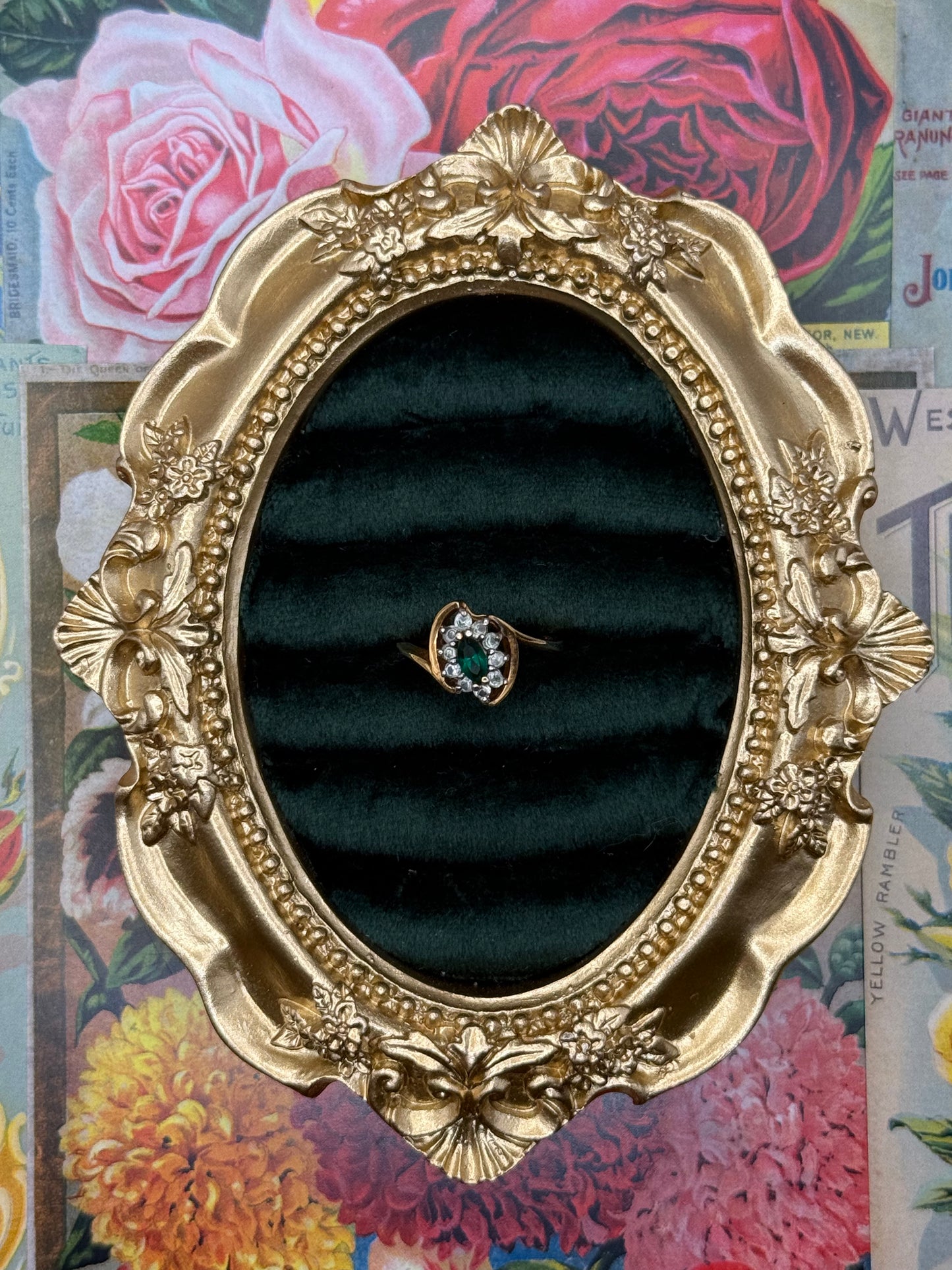 Vintage Gold Tone Dainty Ring Size 5