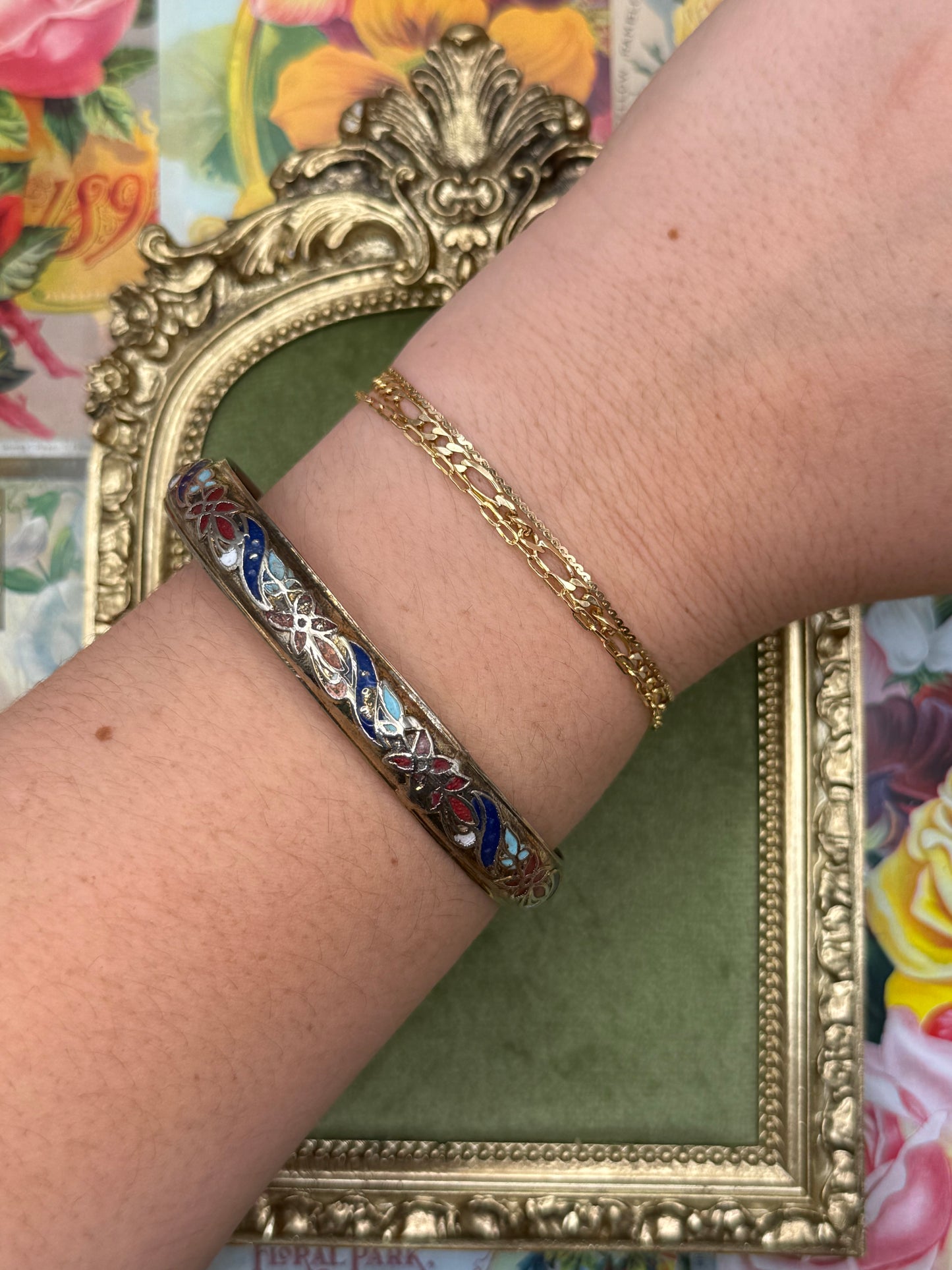 Vintage Gold Tone Enameled Bangle 7.5”
