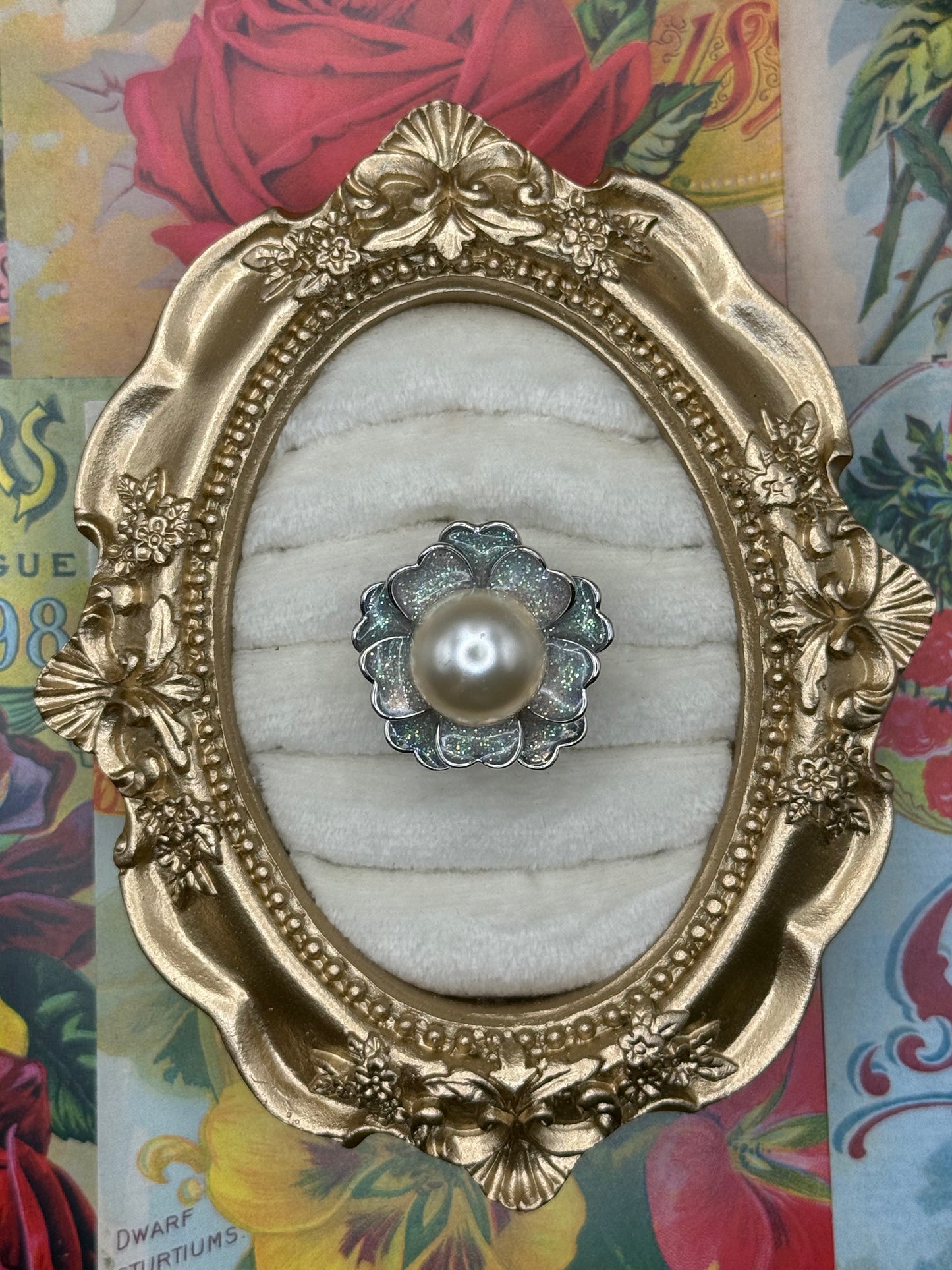 Vintage Silver Tone Pearl Ring Size 8