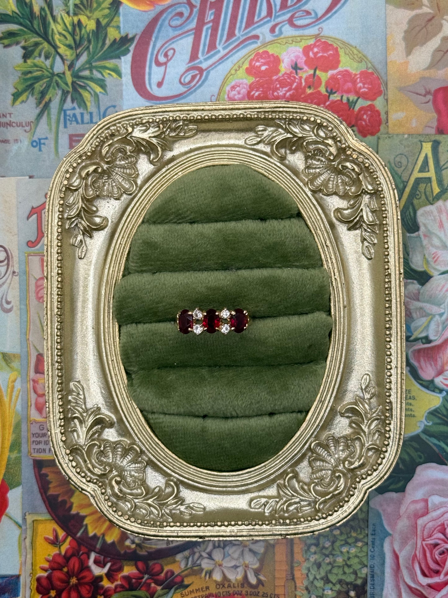 Vintage Gold Tone Gemstone Ring Size 6