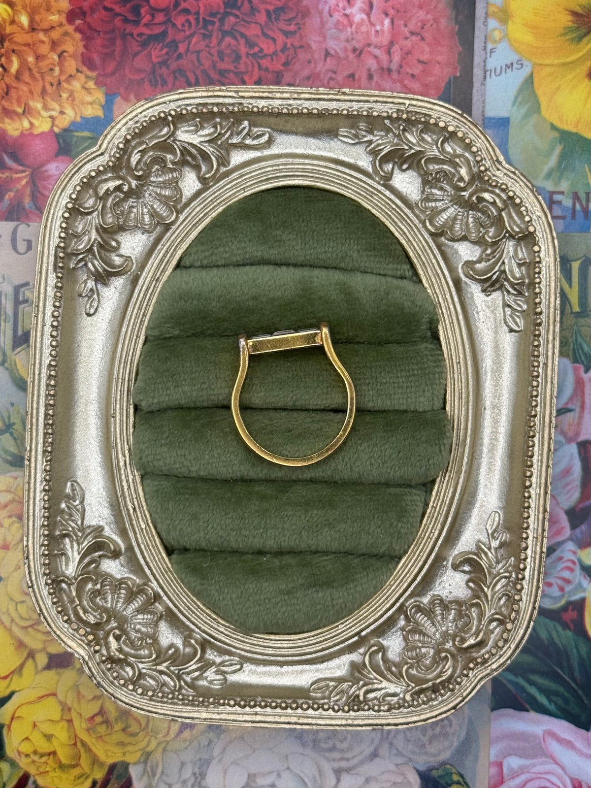 Vintage Avon Baguette Ring Size 8