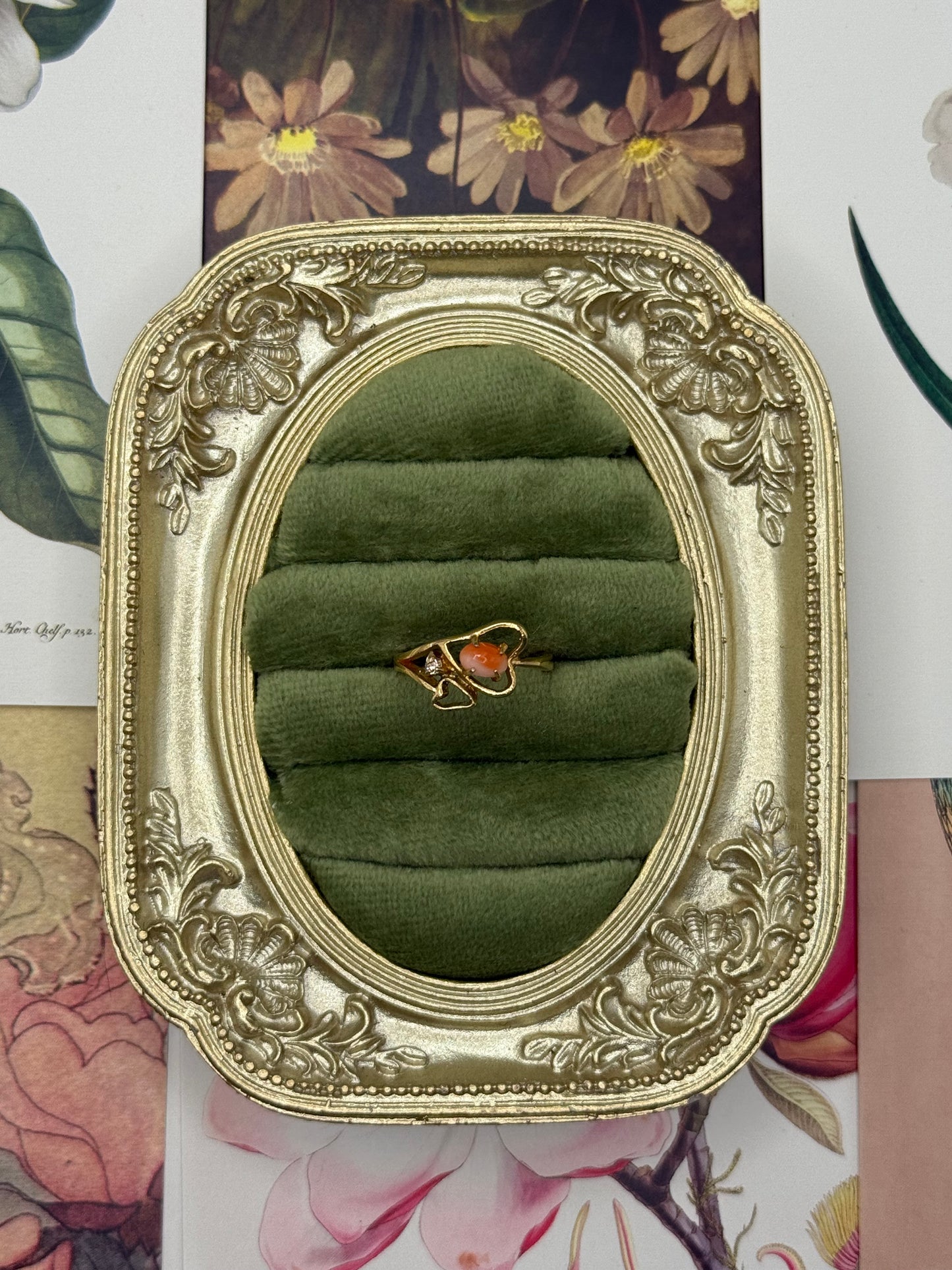 Vintage Gold Tone Heart Ring Size 6
