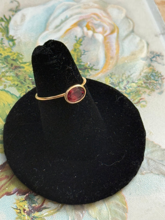 signed sterling gold tone red gemstone ring size 6