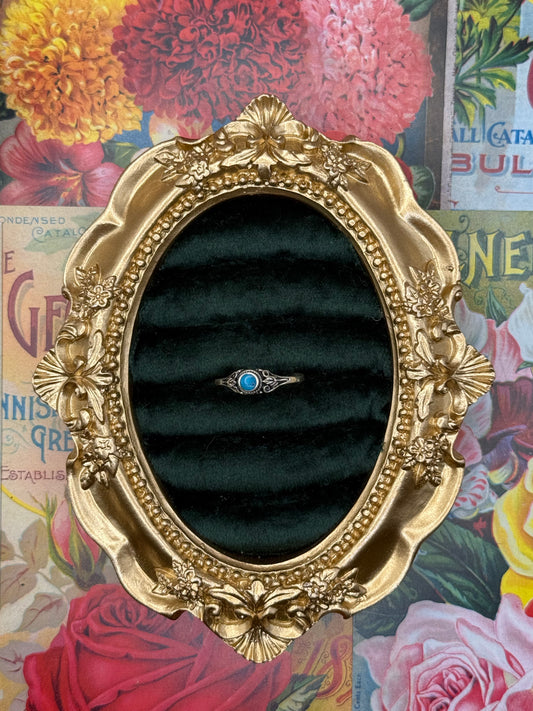 Vintage Sterling Silver Dainty Ring Size 7