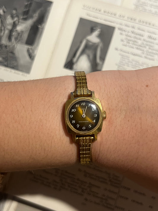 timex gold tone brown dial vintage women’s watch