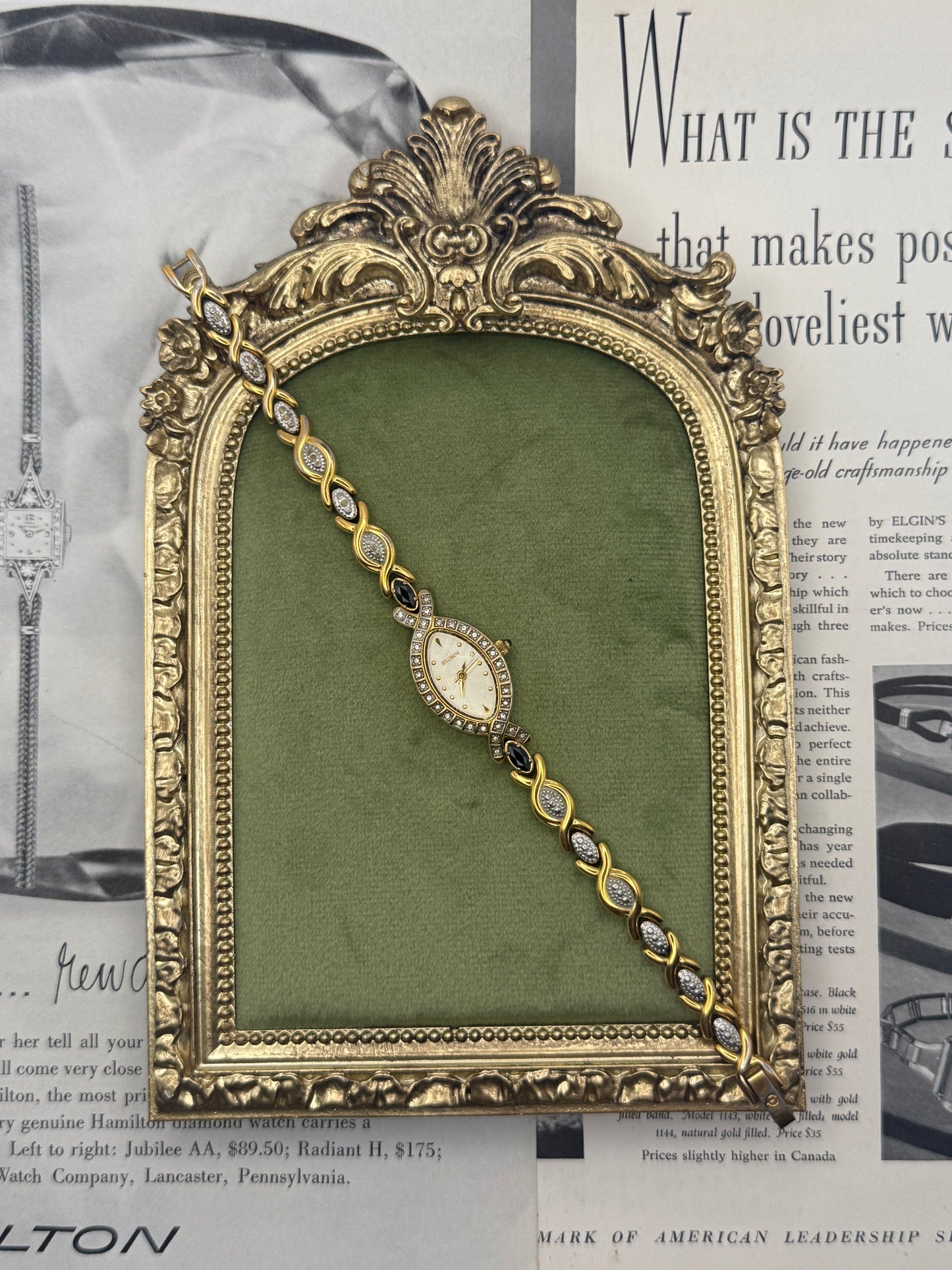 Working Vintage Gold Tone Blue Gemstone Accent Watch