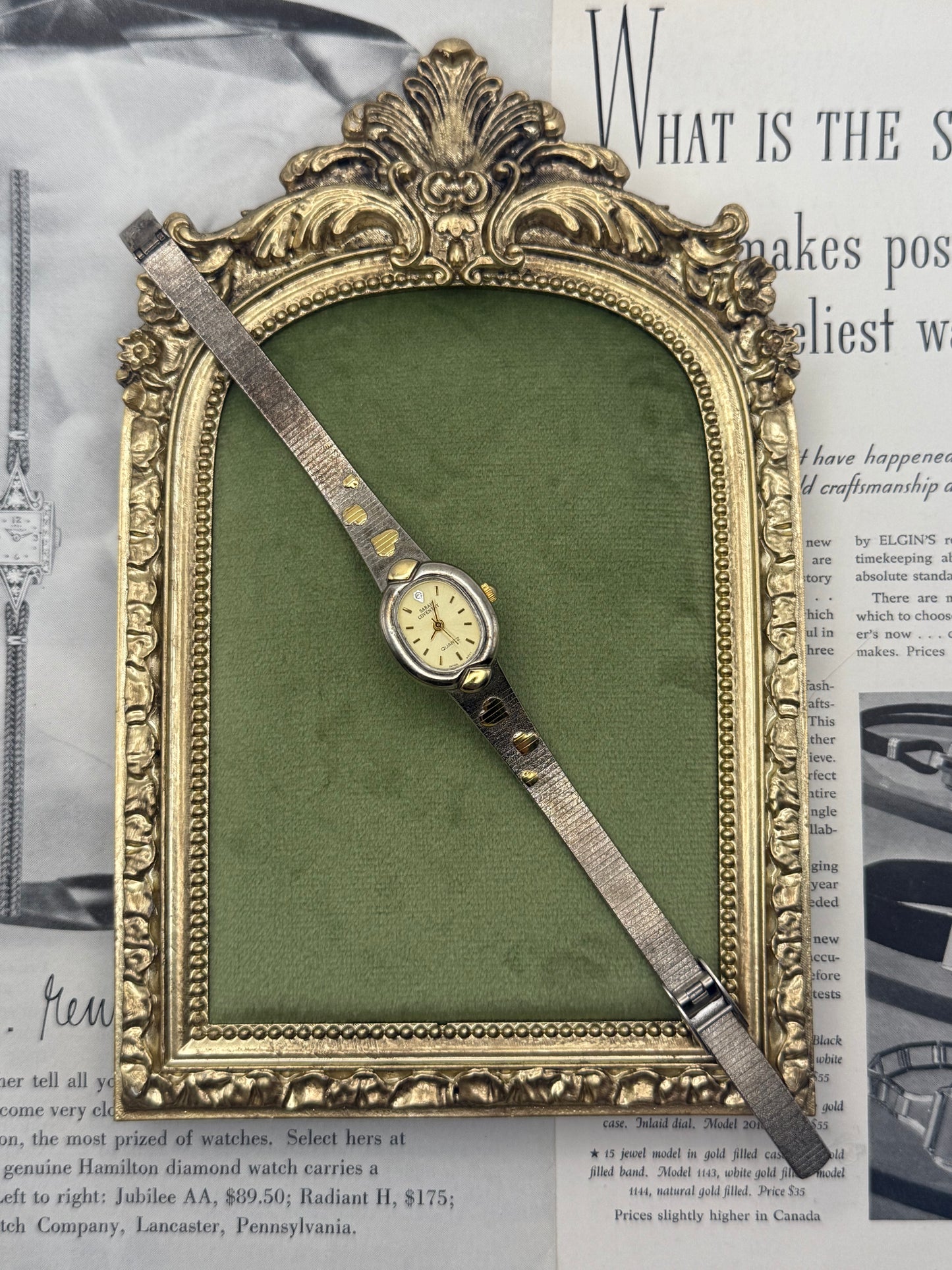 Working Vintage Two Tone Heart Embossed Adjustable Band Watch