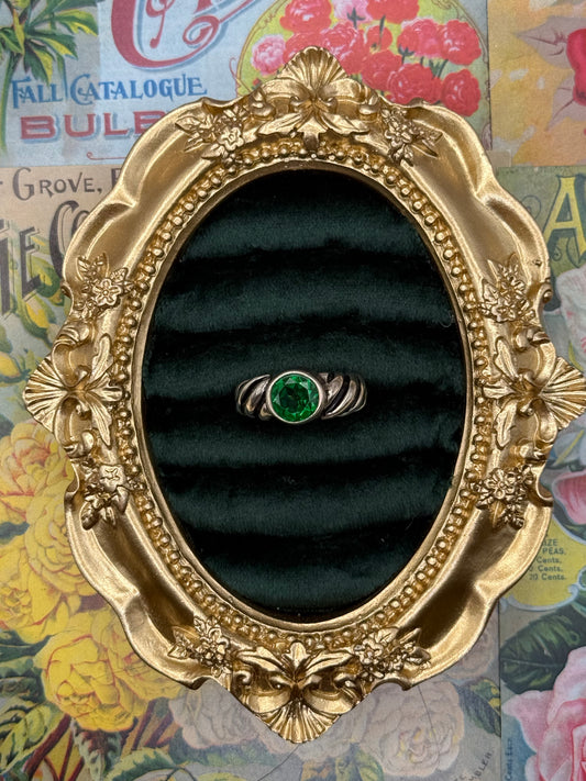 Vintage Sterling Silver Green Stone Ring Size 6