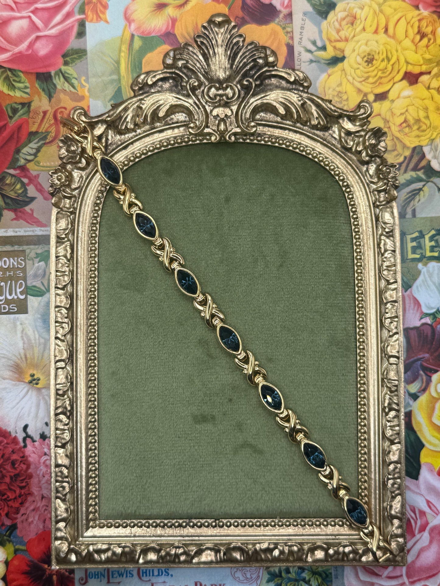 Vintage Gold Tone Blue Stone Bracelet 6.5”