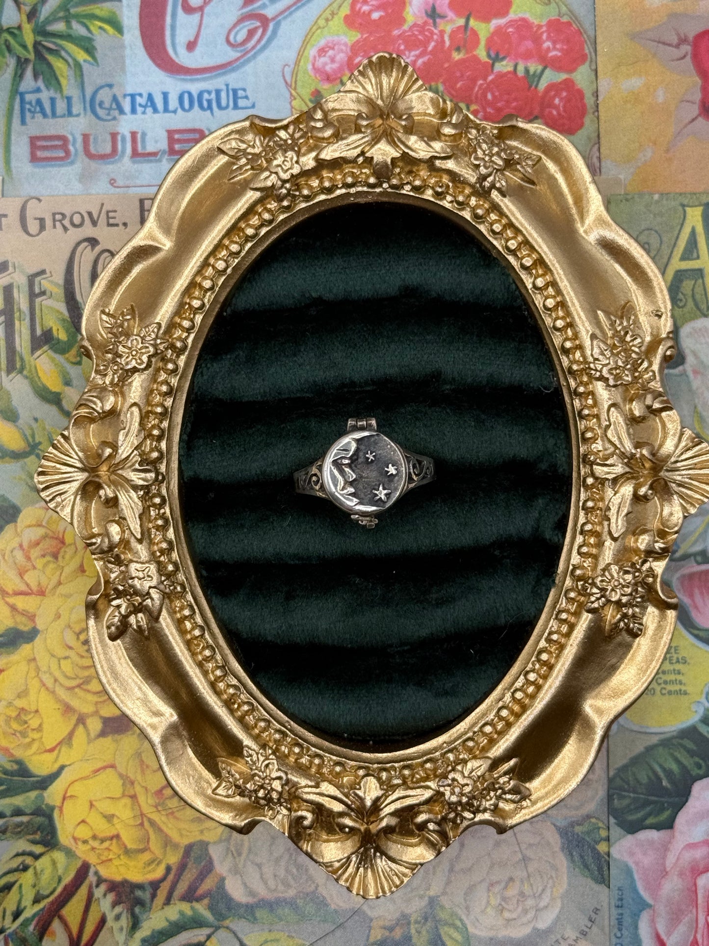 Vintage Sterling Silver Moon Locket Compartment Ring Size 7
