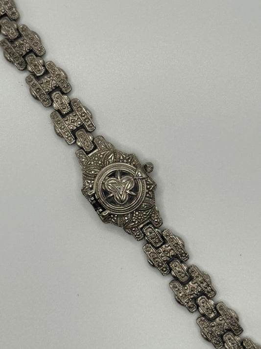 nonworking silver tone peek a boo watch